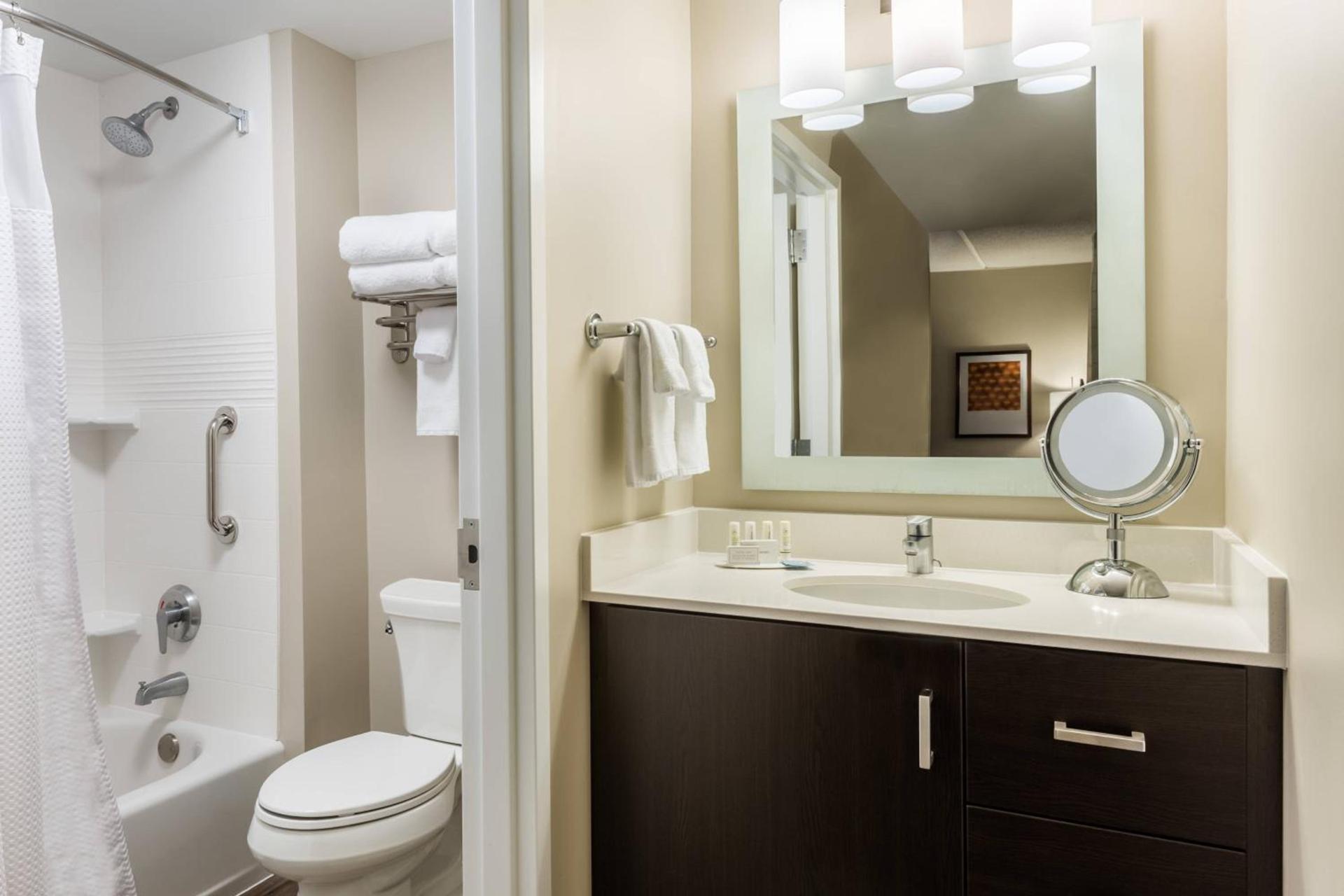 TownePlace Suites by Marriott Latham Albany Airport photo 30