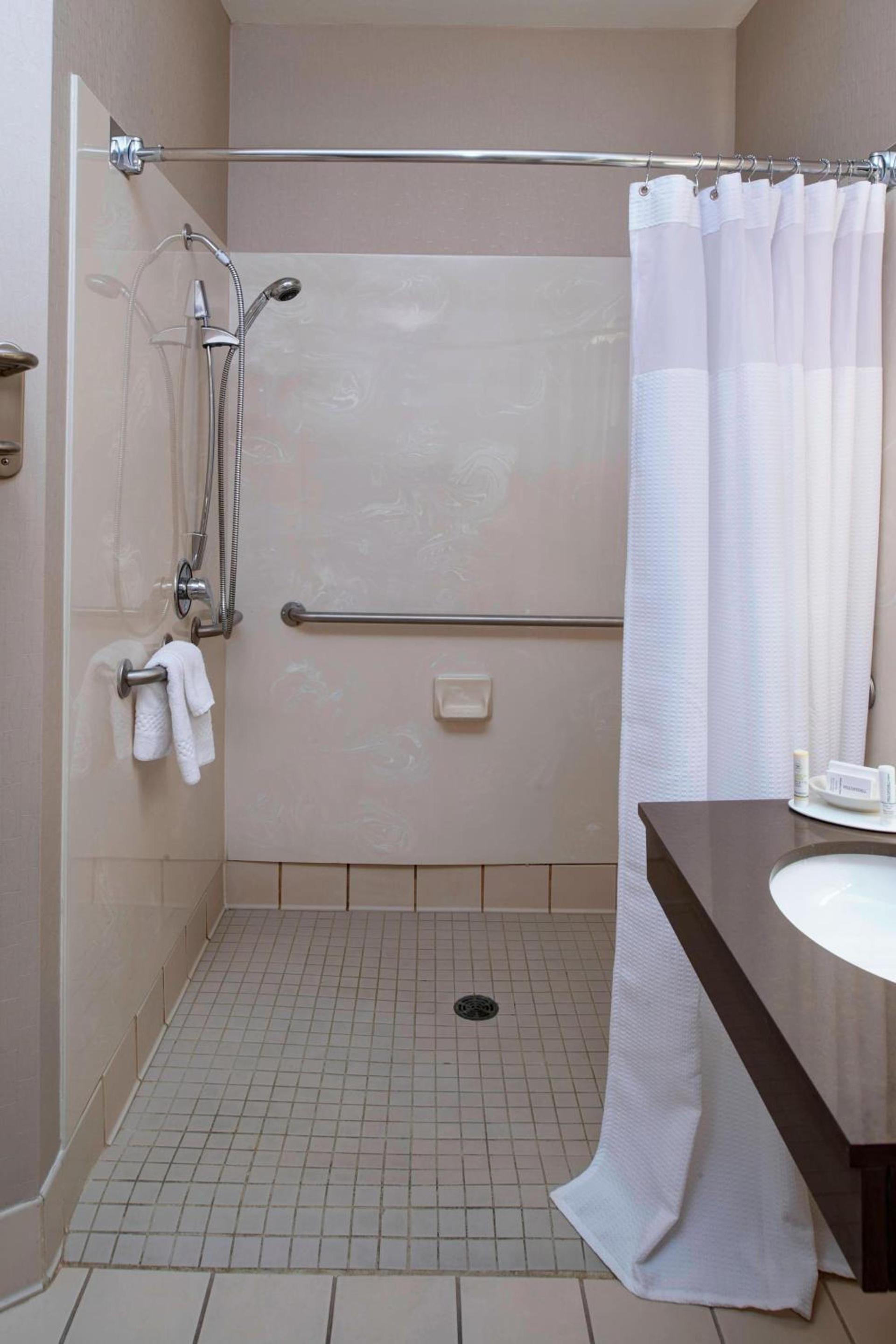 Springhill Suites by Marriott Frankenmuth photo 14