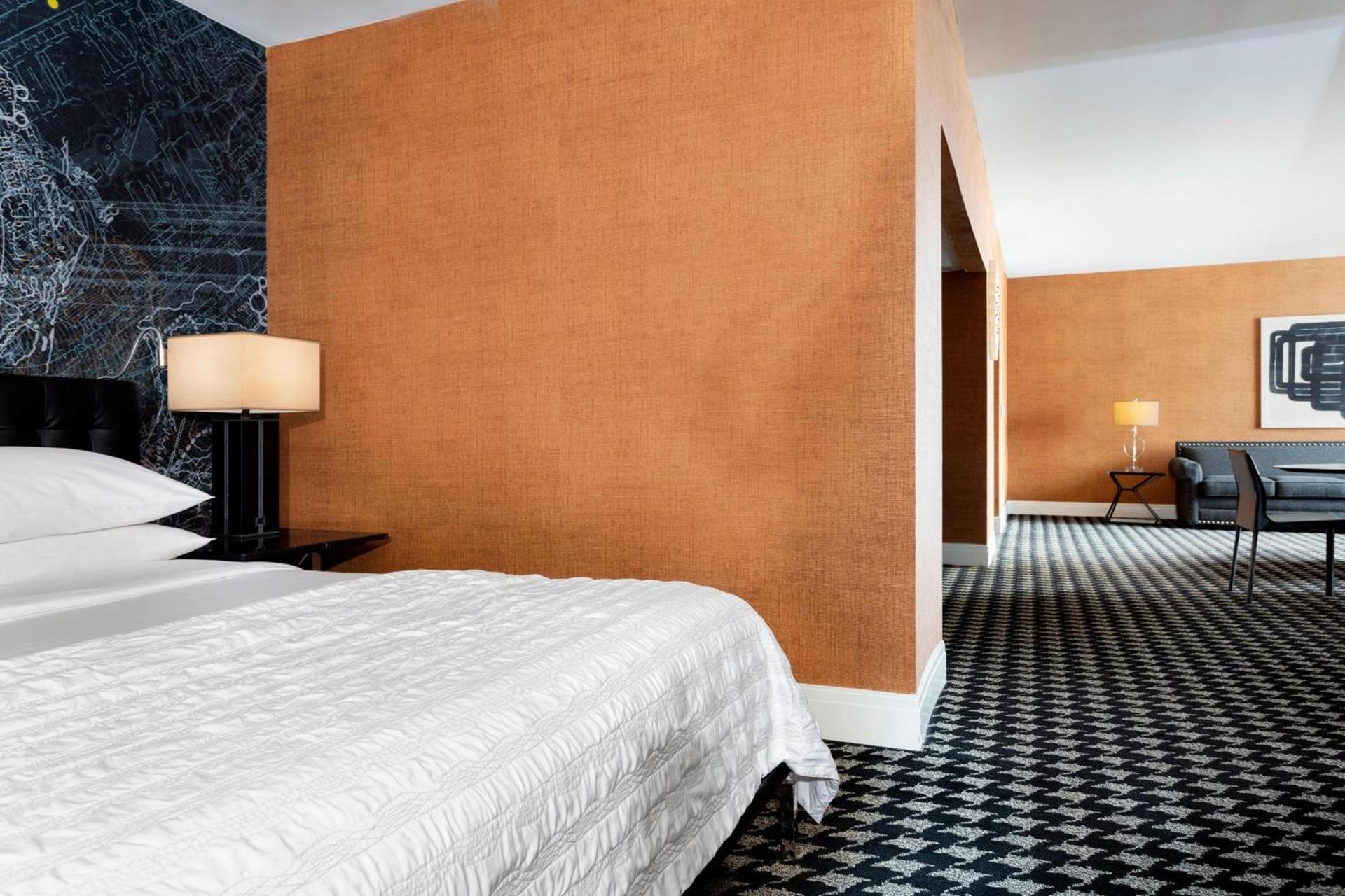 Le Meridien Charlotte photo 23