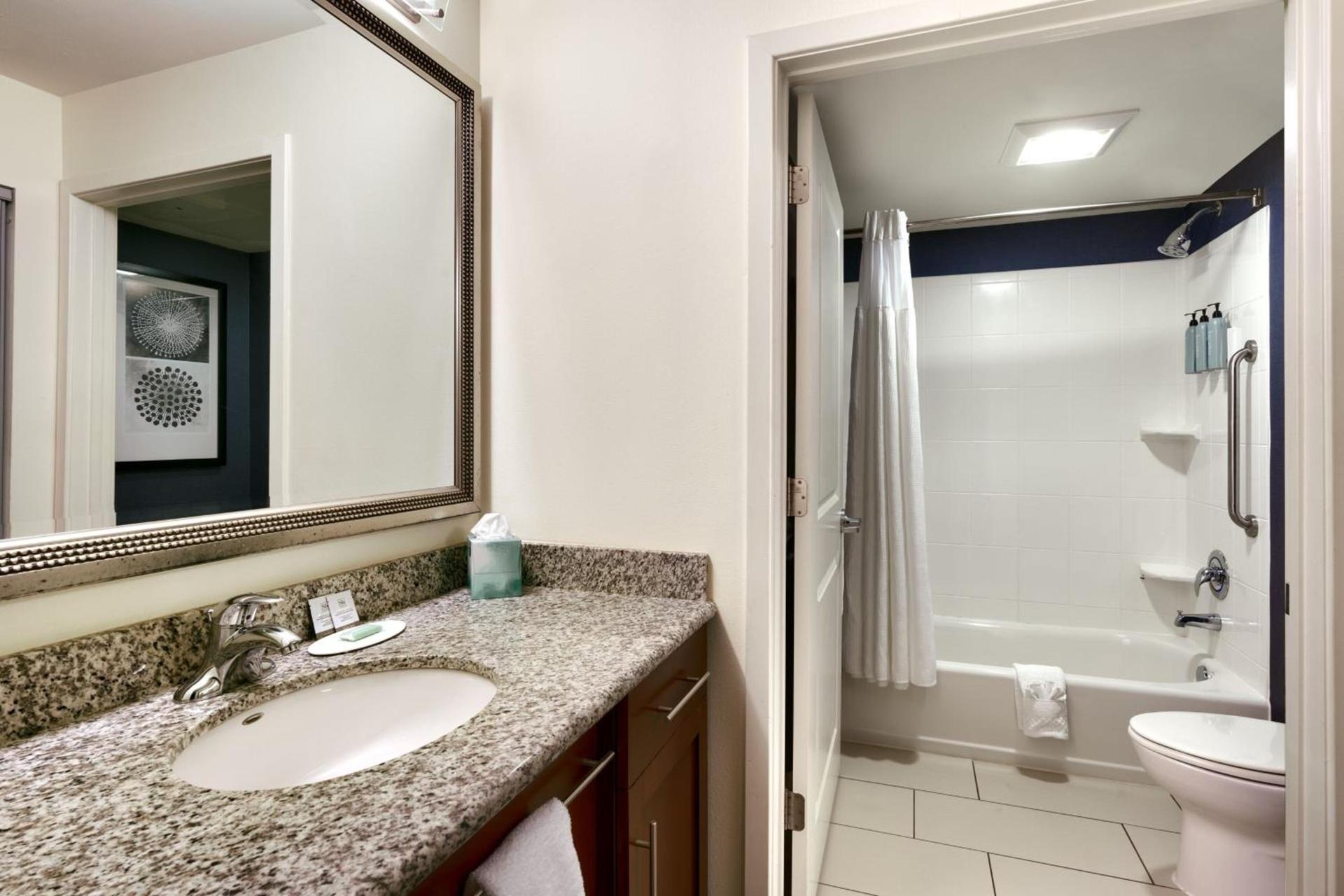 Residence Inn by Marriott Greenville photo 37