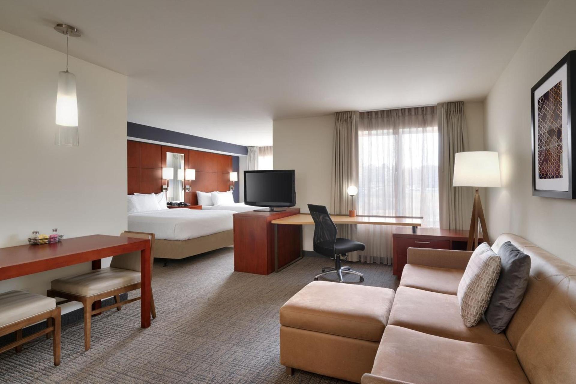Residence Inn by Marriott Greenville photo 13
