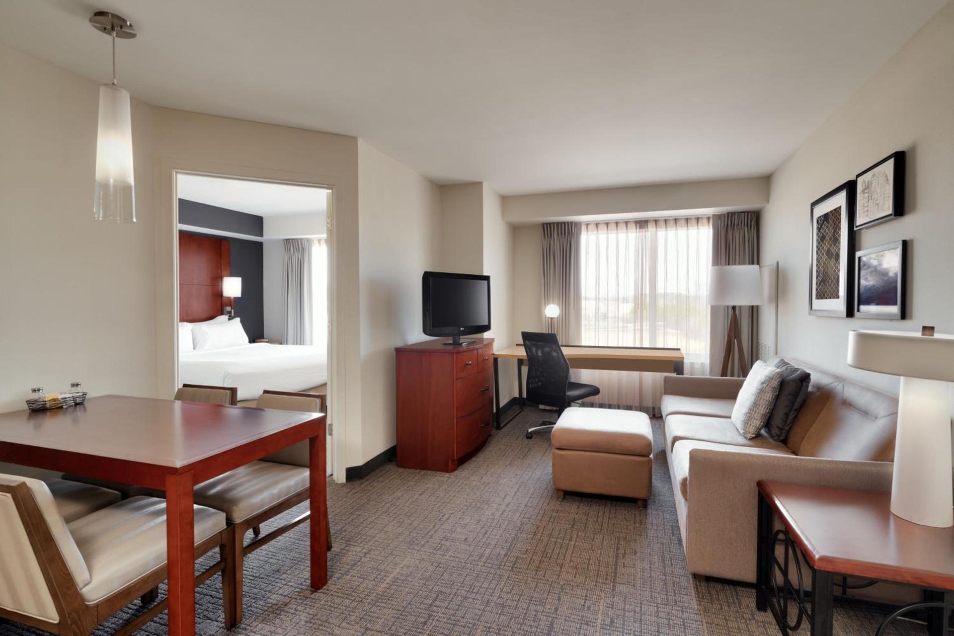 Residence Inn by Marriott Greenville photo 10