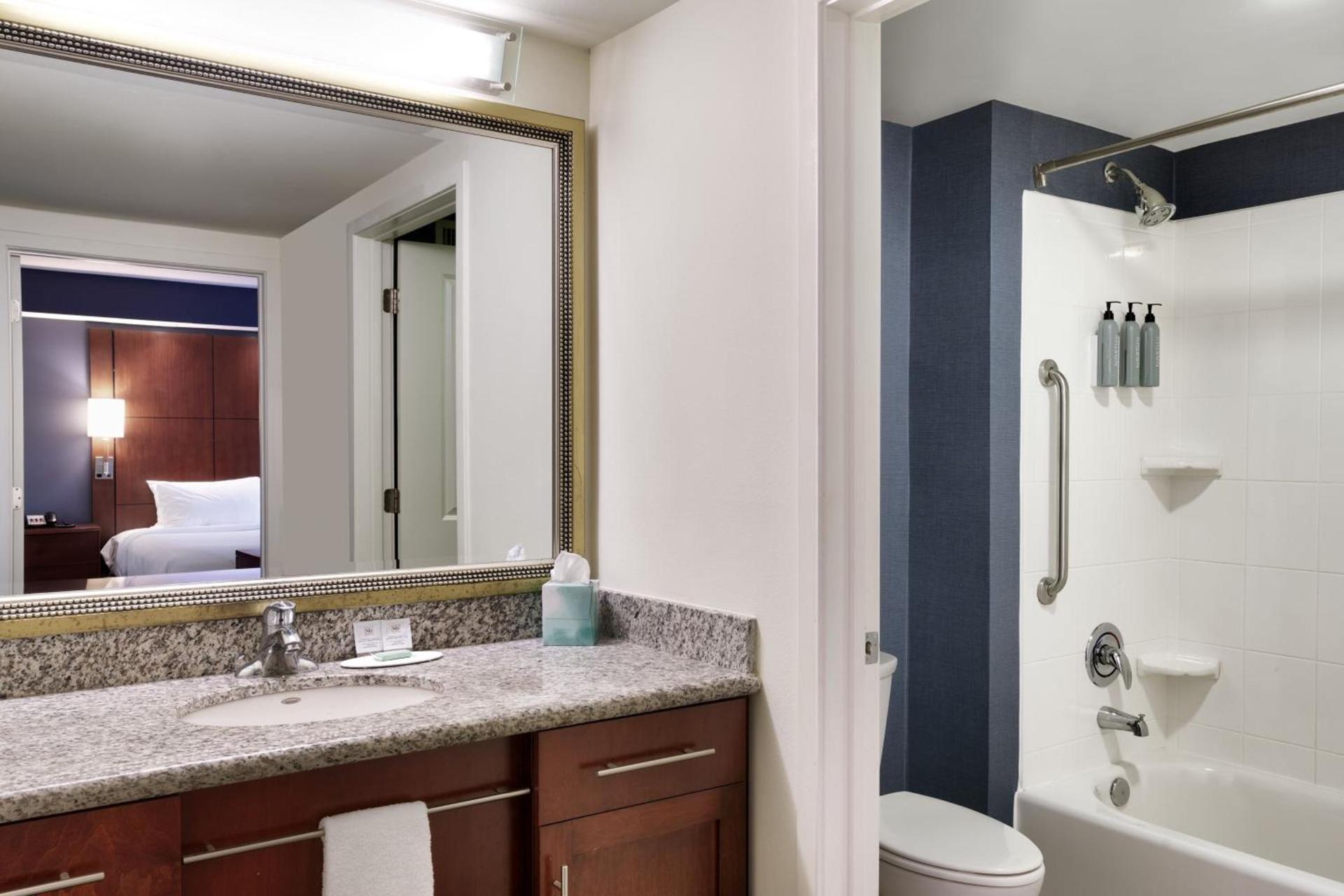 Residence Inn by Marriott Greenville photo 20