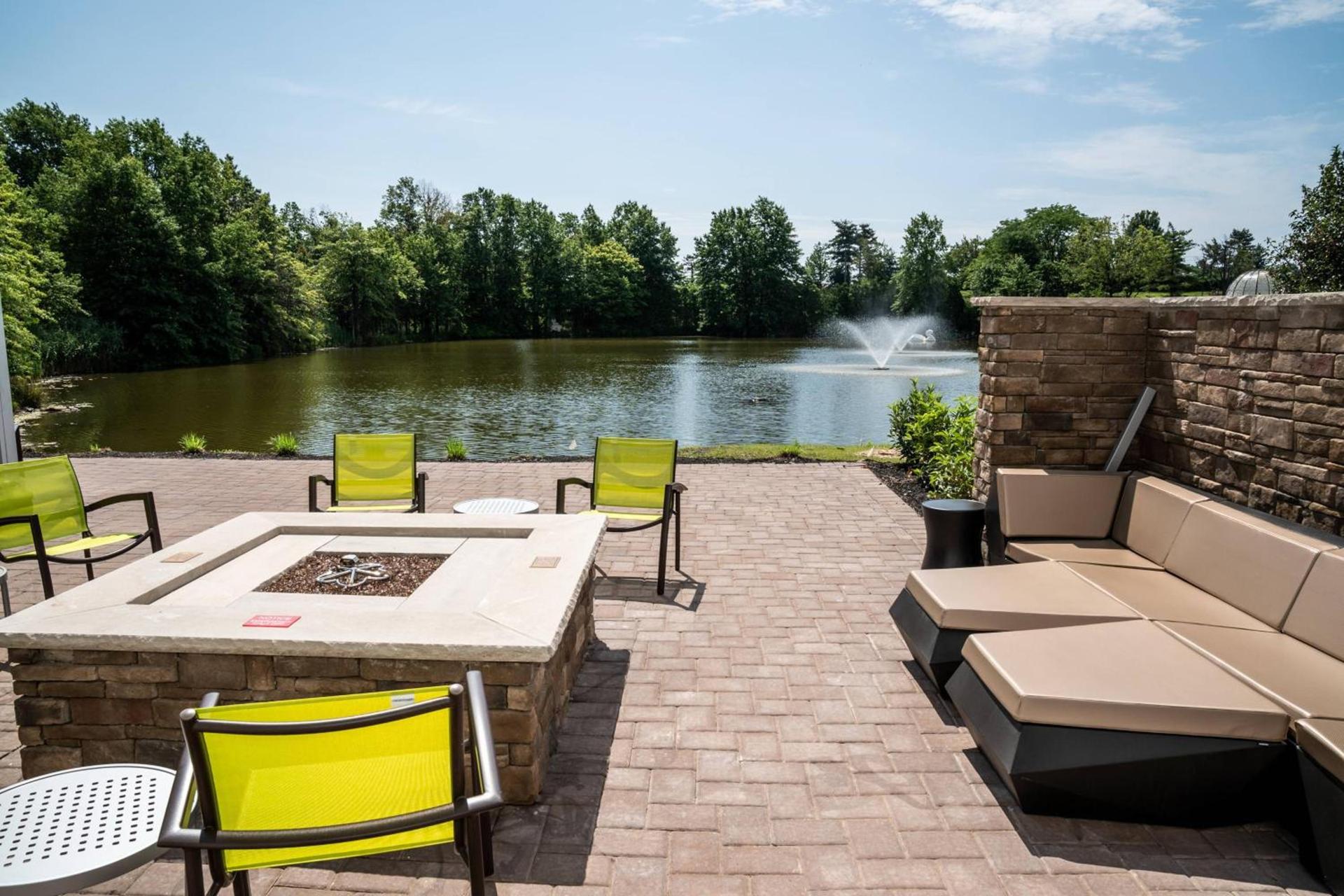 SpringHill Suites by Marriott Woodbridge photo 37