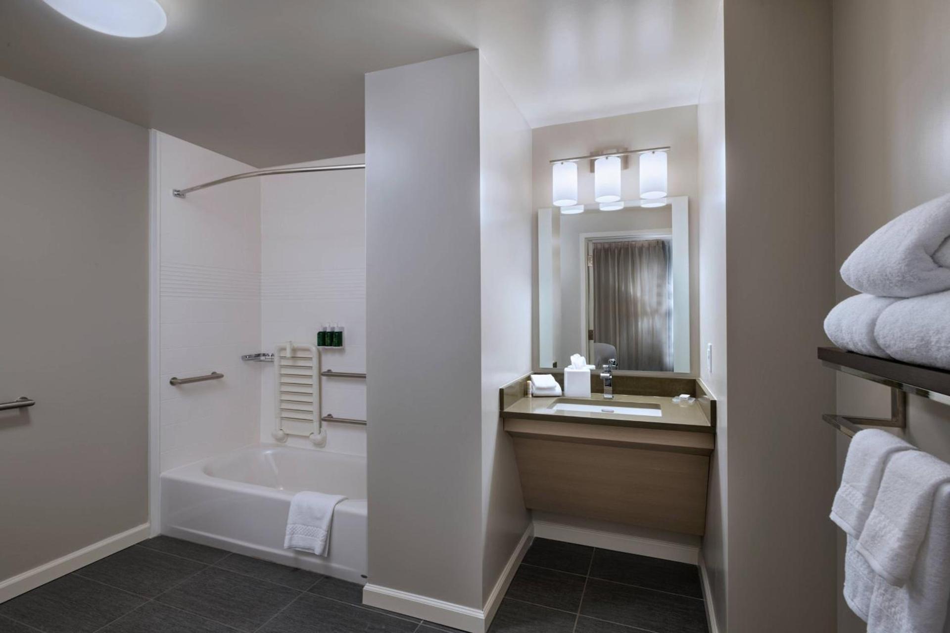 TownePlace Suites by Marriott San Diego Airport/Liberty Station photo 22