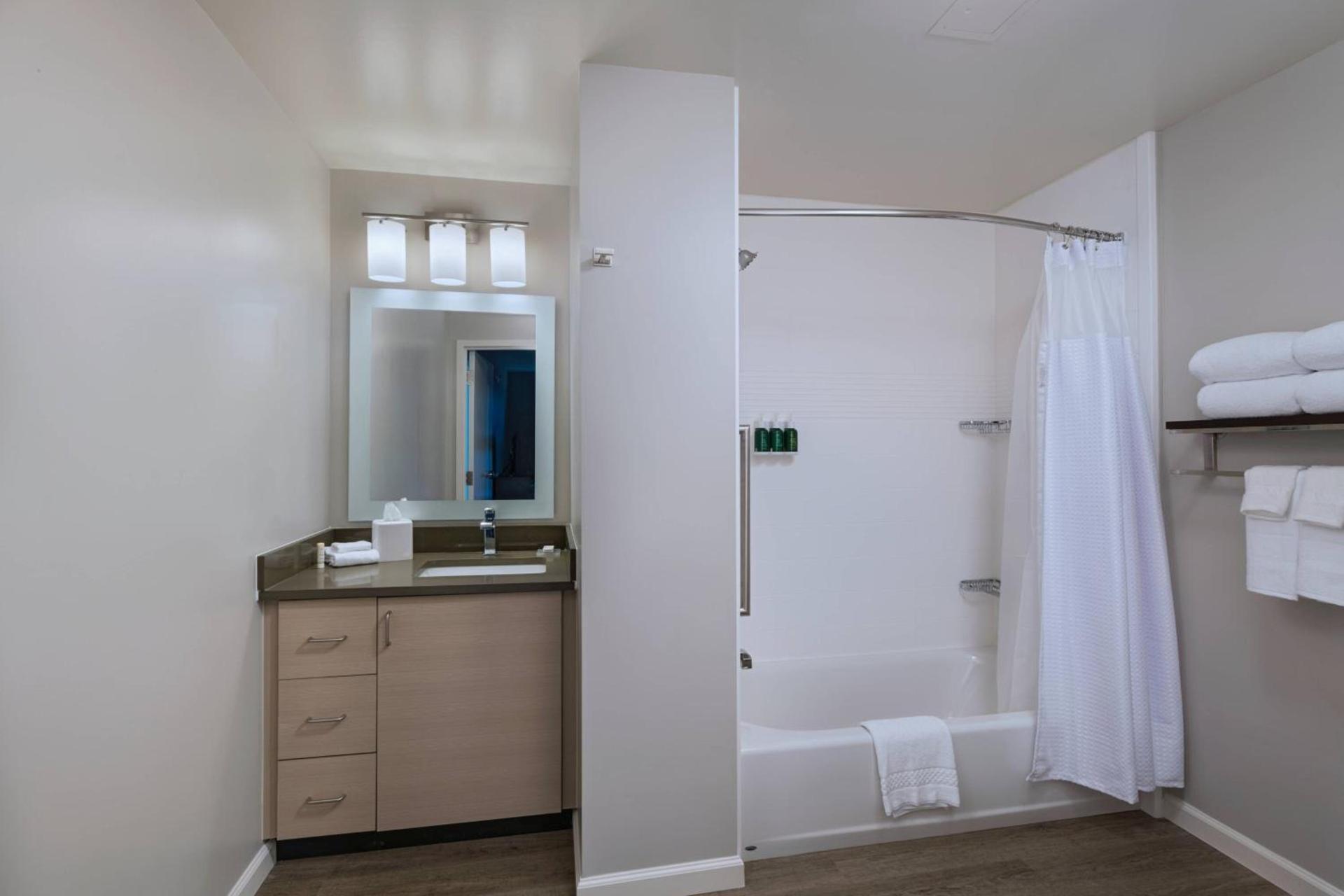 TownePlace Suites by Marriott San Diego Airport/Liberty Station photo 23