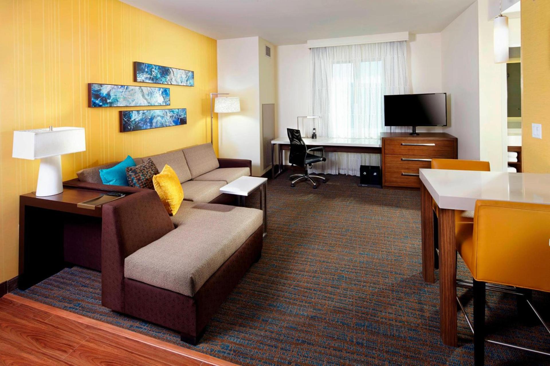 Residence Inn by Marriott Secaucus Meadowlands photo 10