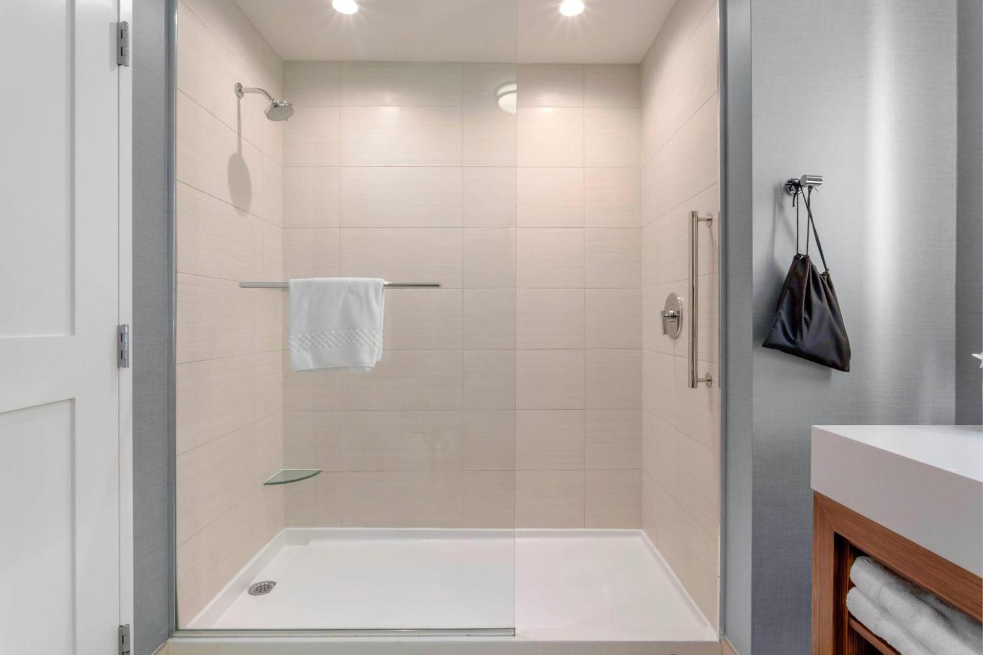 Residence Inn by Marriott Secaucus Meadowlands photo 15