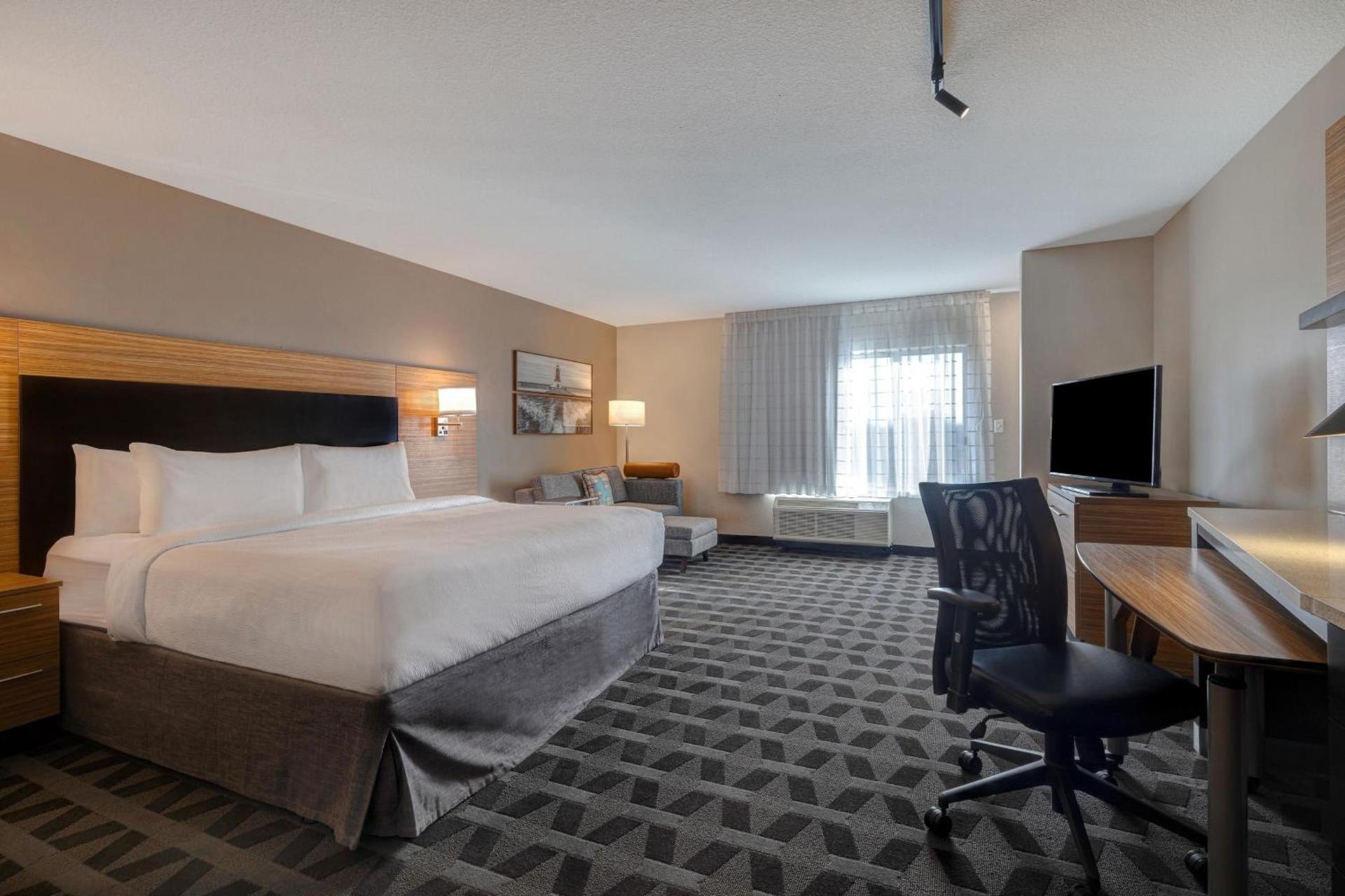 TownePlace Suites by Marriott Monroe photo 10