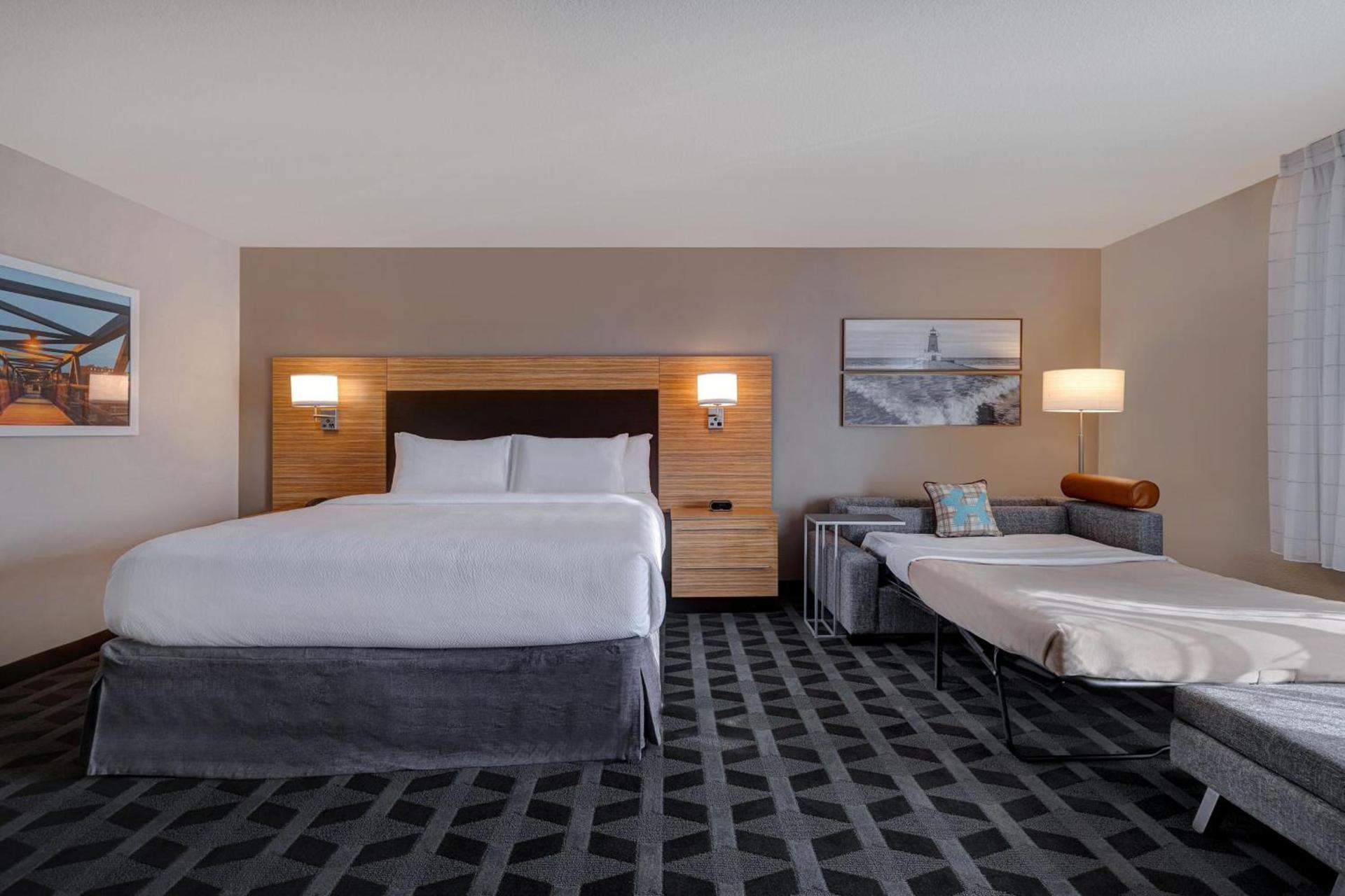TownePlace Suites by Marriott Monroe photo 18
