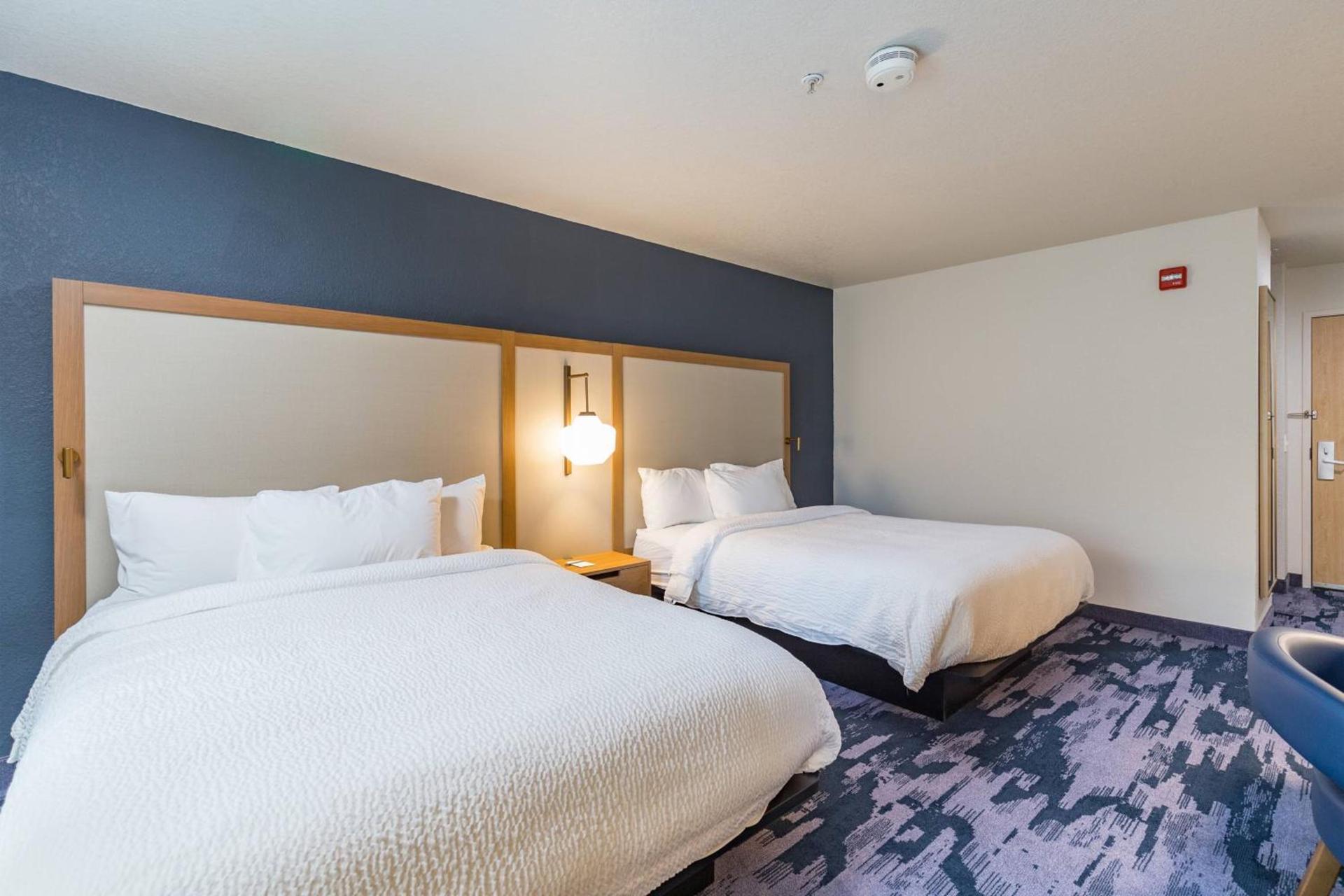 Fairfield Inn and Suites by Marriott Tampa North photo 4