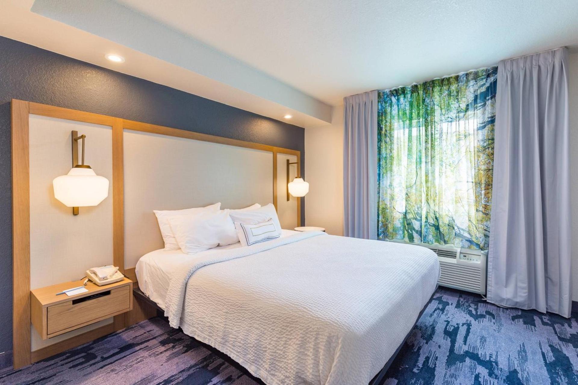 Fairfield Inn and Suites by Marriott Tampa North photo 9
