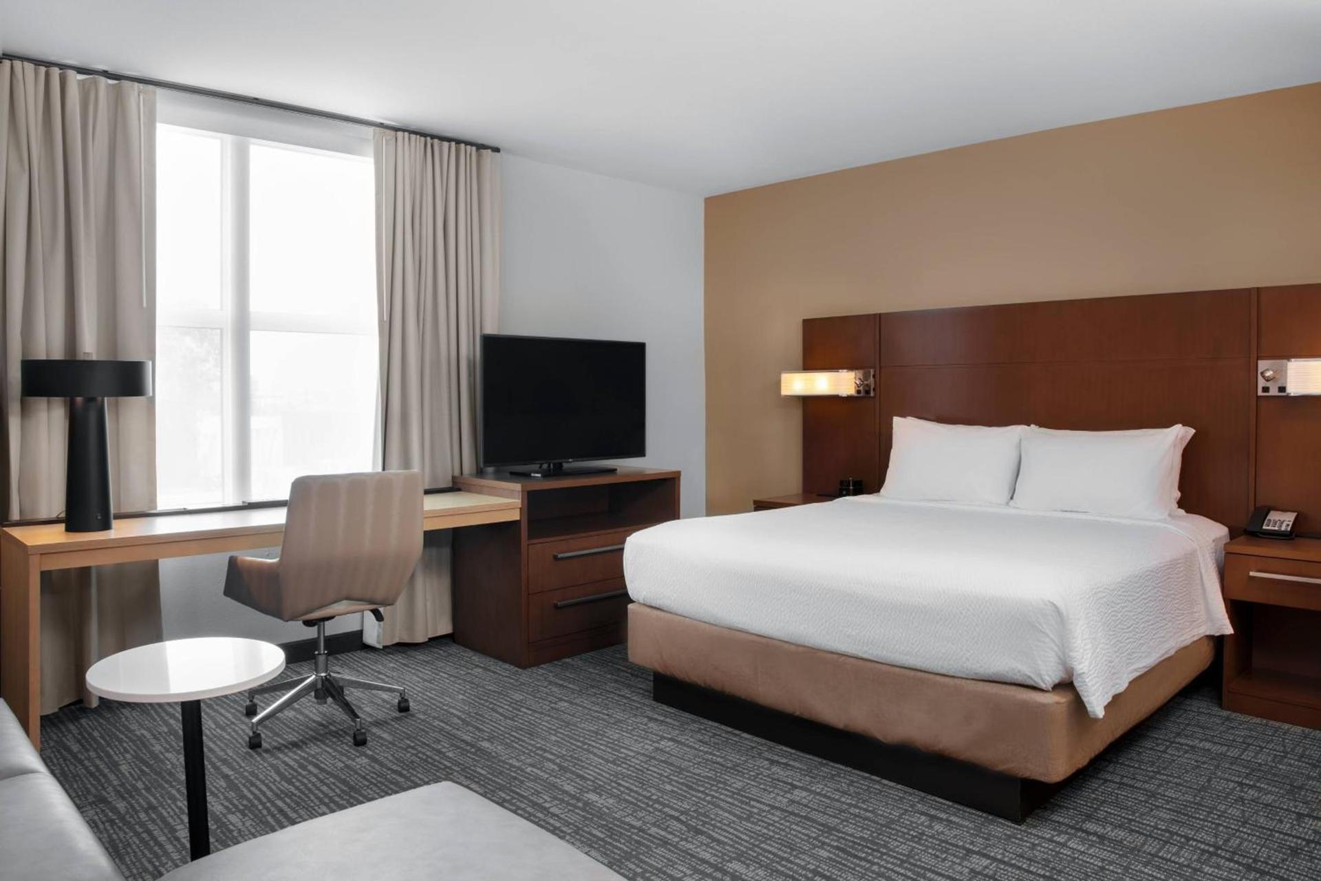 Residence Inn by Marriott Norwalk photo 40