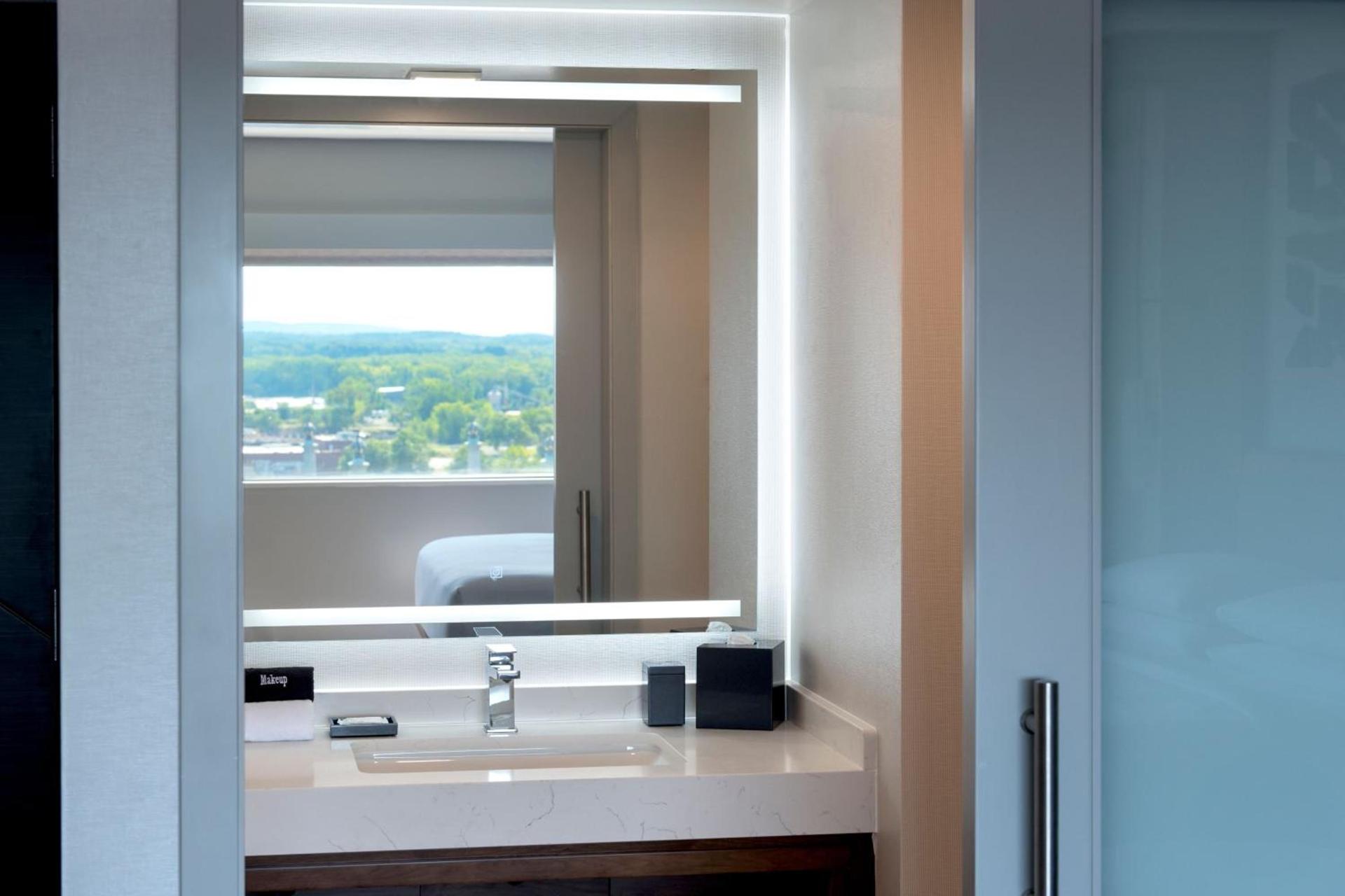 Marriott Springfield Downtown photo 41