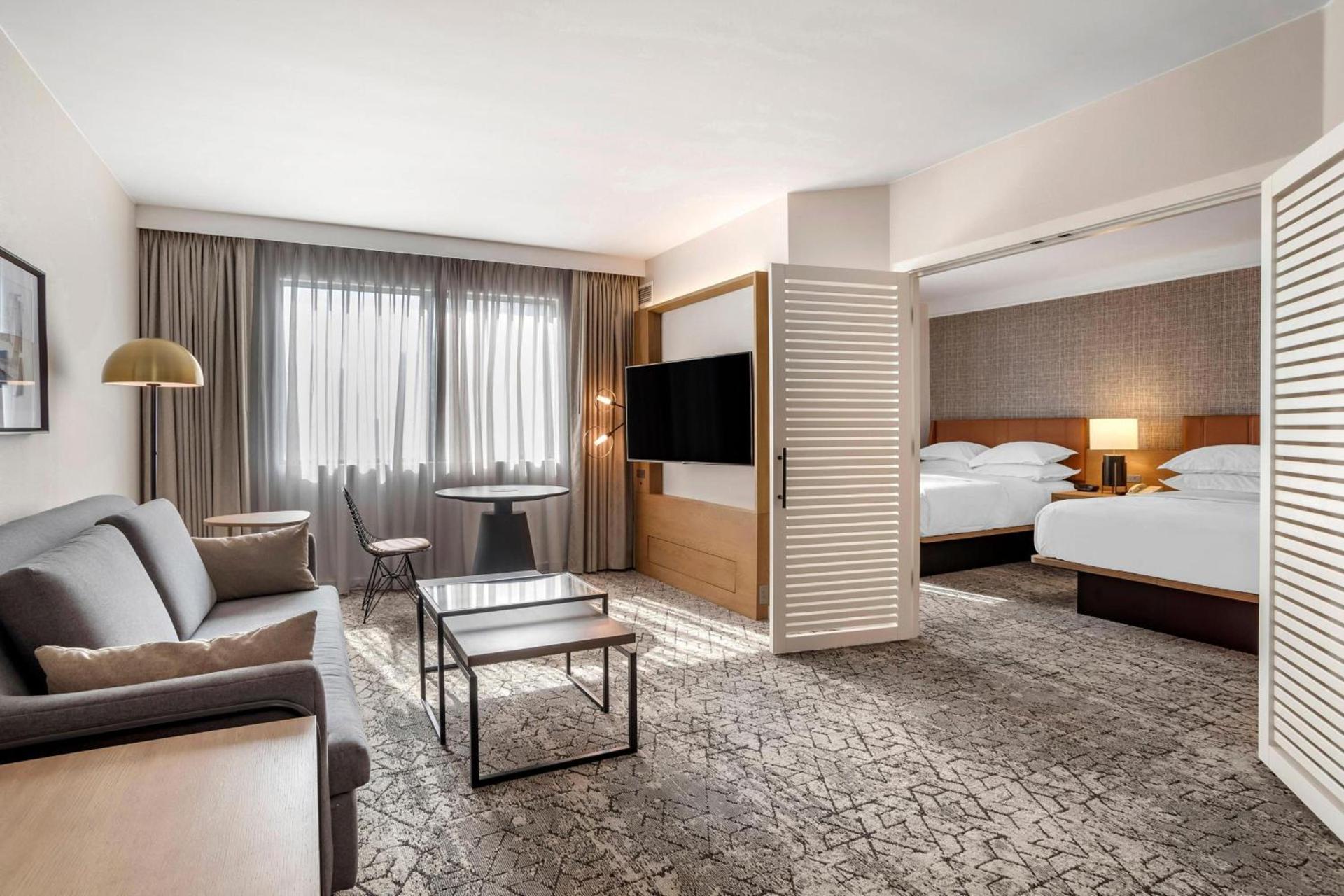 Sheraton Suites Wilmington Downtown photo 7