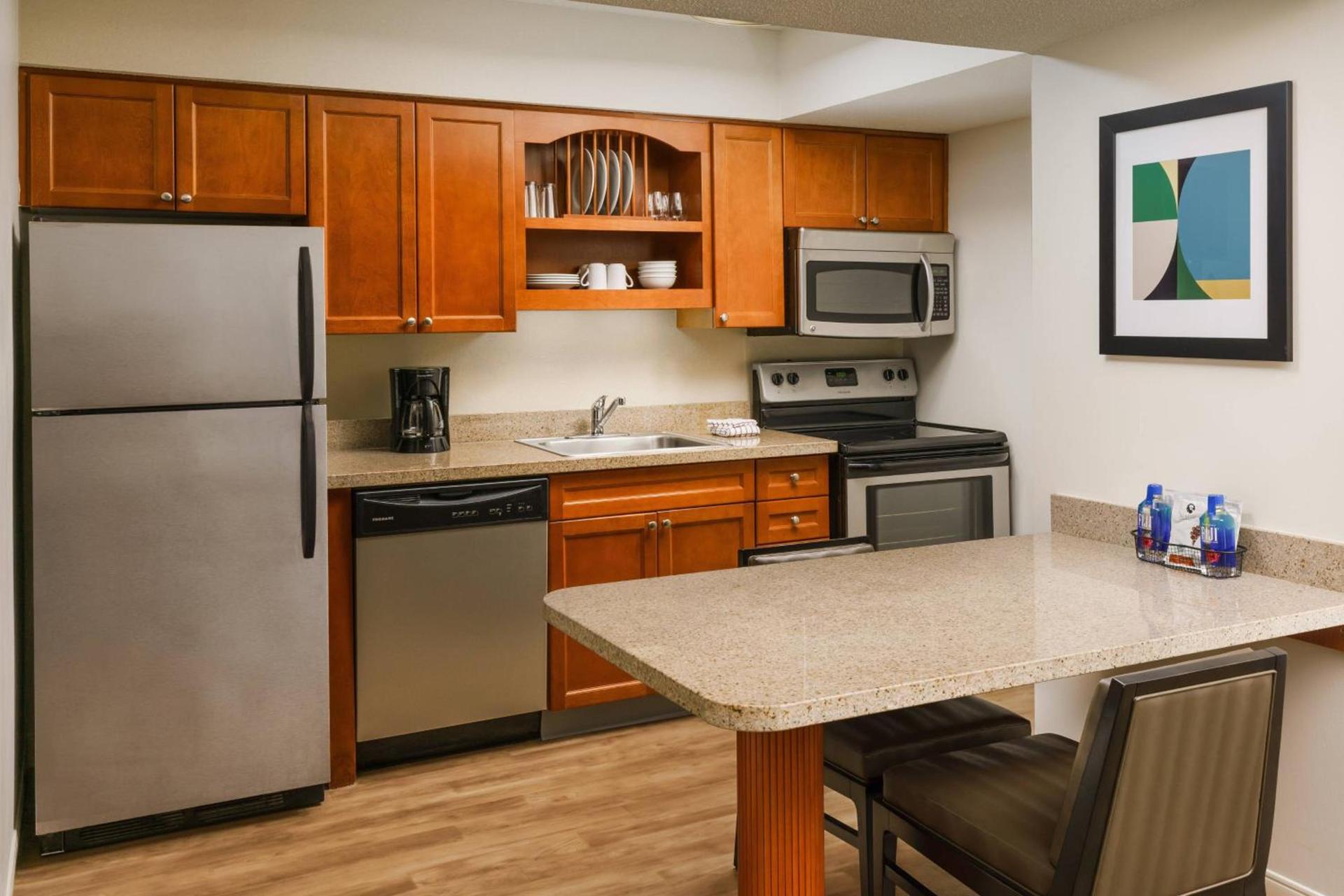 Residence Inn by Marriott Hartford Windsor photo 6