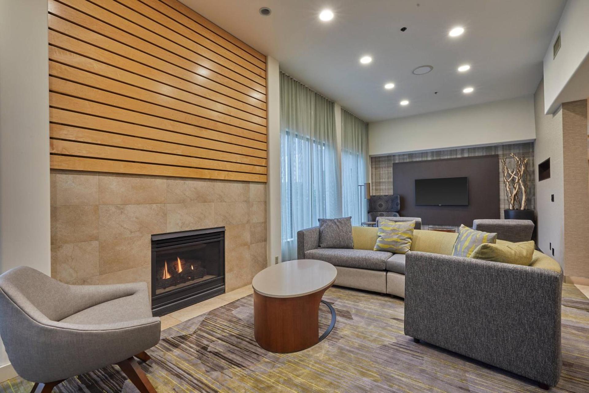 Courtyard by Marriott Eugene Springfield photo 25