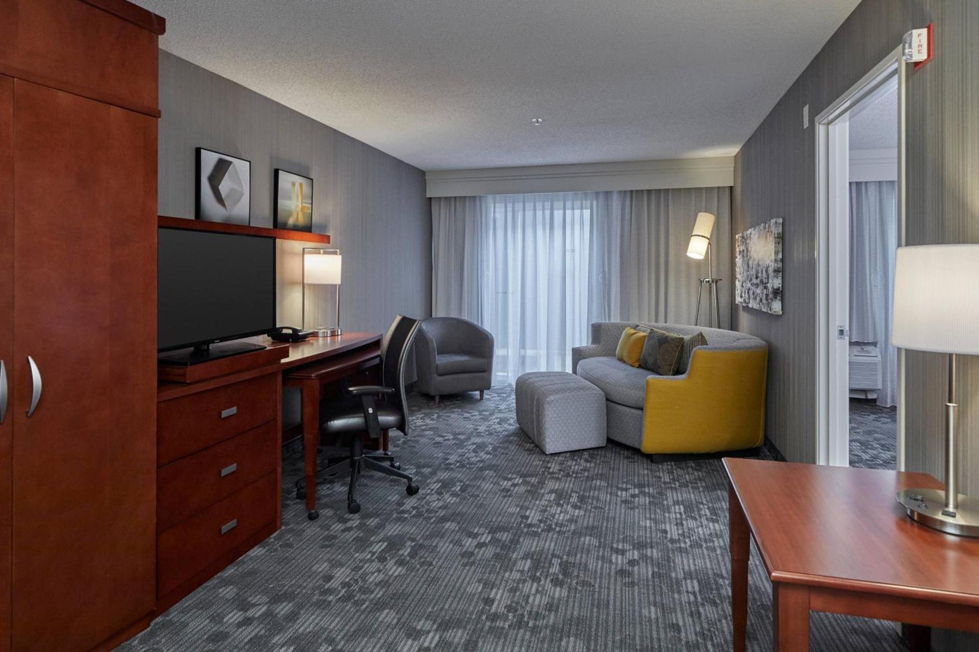 Courtyard by Marriott Eugene Springfield photo 32