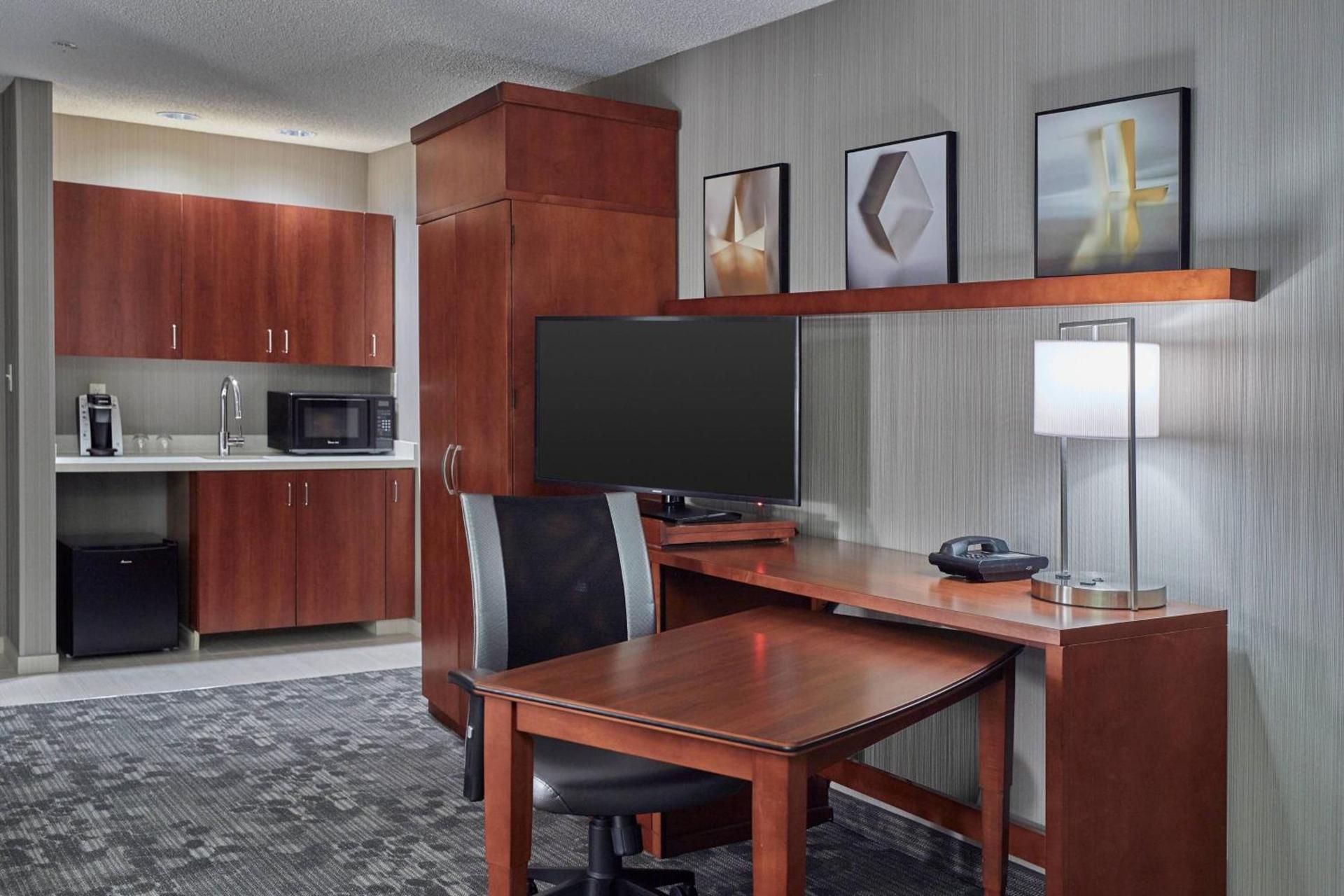 Courtyard by Marriott Eugene Springfield photo 39