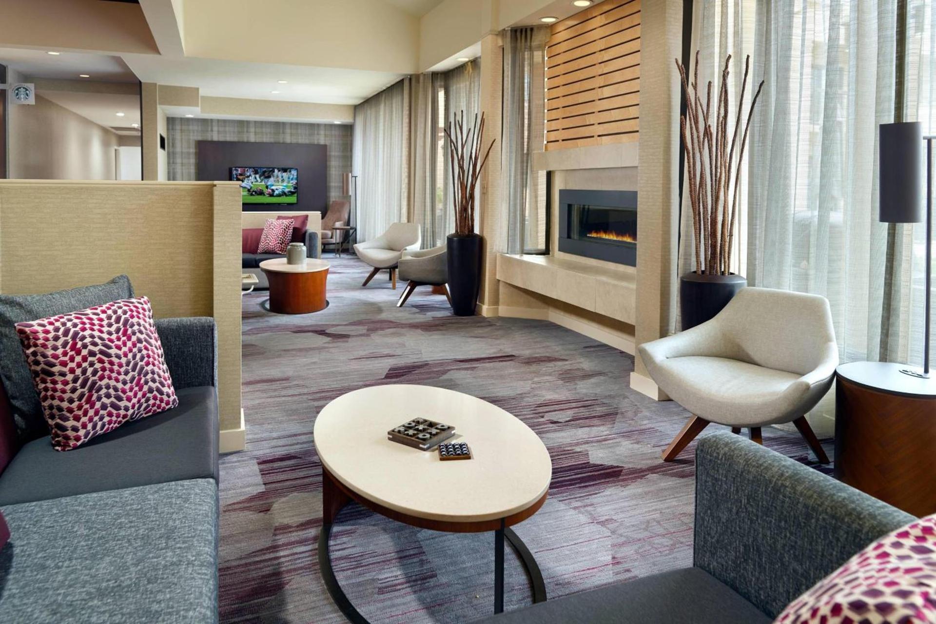 Courtyard by Marriott Raleigh Midtown photo 3