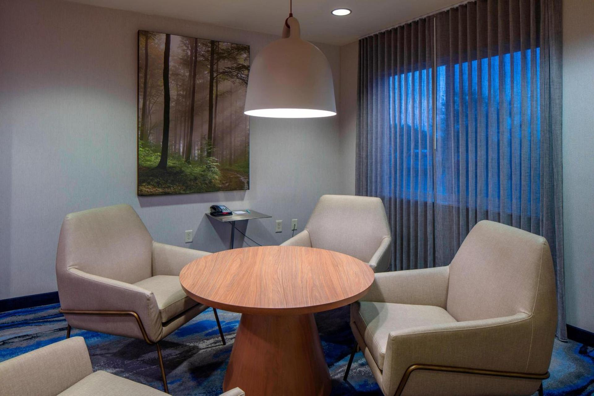 Fairfield Inn & Suites by Marriott Venice photo 5