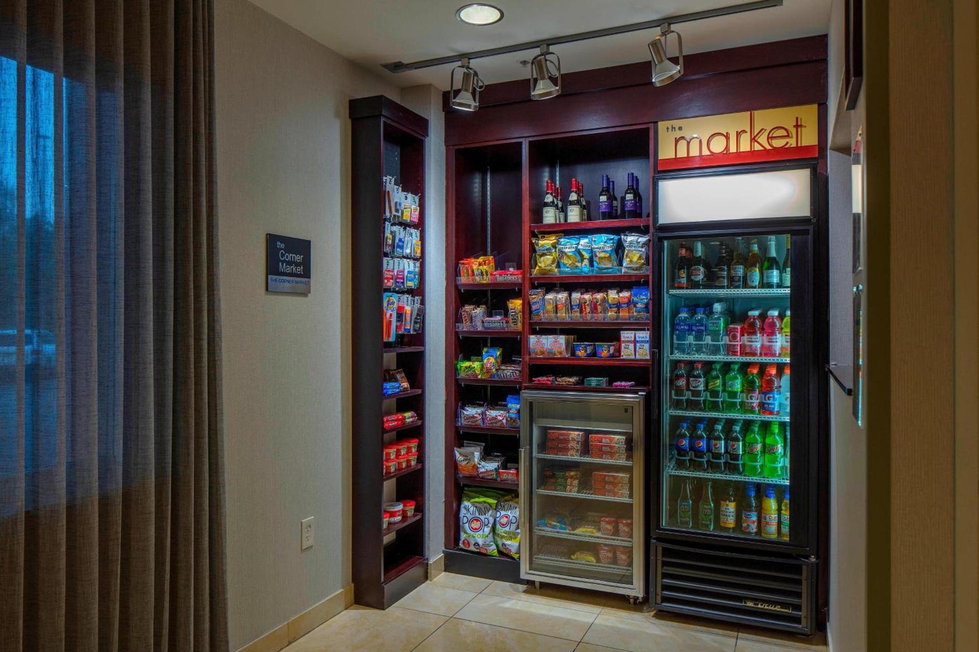 Fairfield Inn & Suites by Marriott Venice photo 13