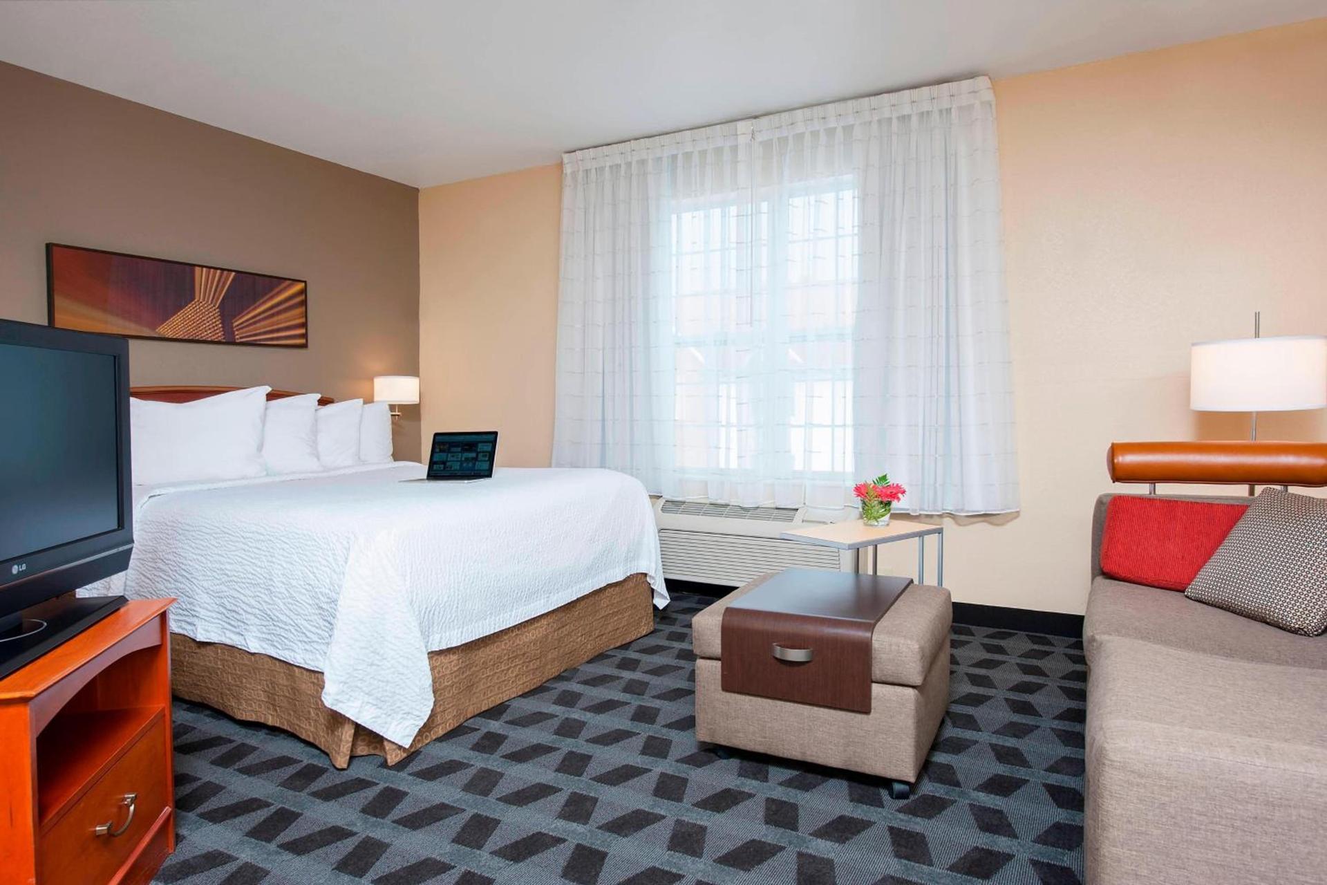 TownePlace Suites by Marriott Indianapolis - Keystone photo 4