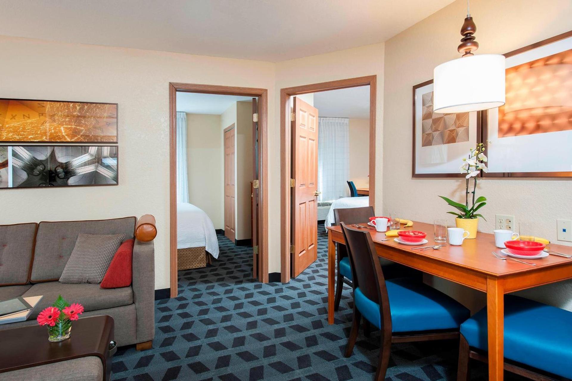 TownePlace Suites by Marriott Indianapolis - Keystone photo 8