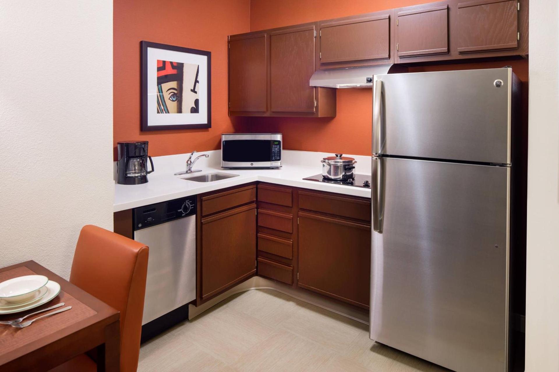 Residence Inn by Marriott Las Vegas Hughes Center photo 14