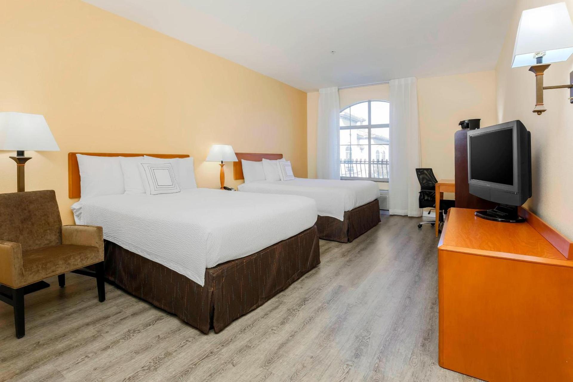 Fairfield Inn & Suites Temecula photo 6