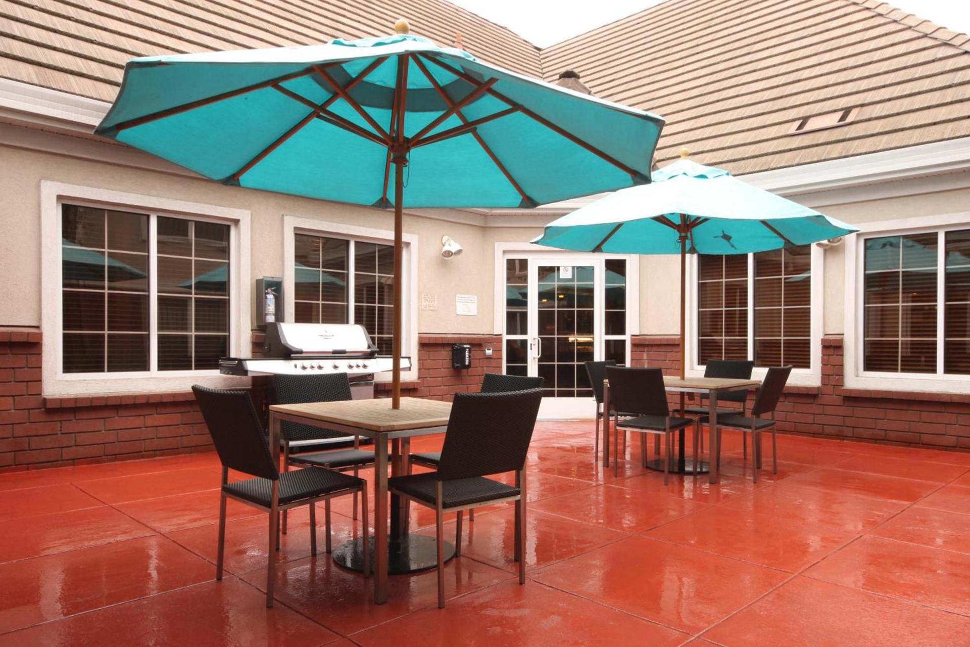 Residence Inn by Marriott Salinas Monterey photo 6