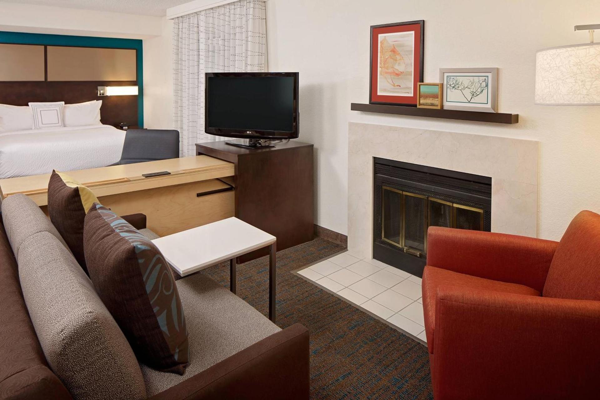 Residence Inn by Marriott Fremont Silicon Valley photo 9
