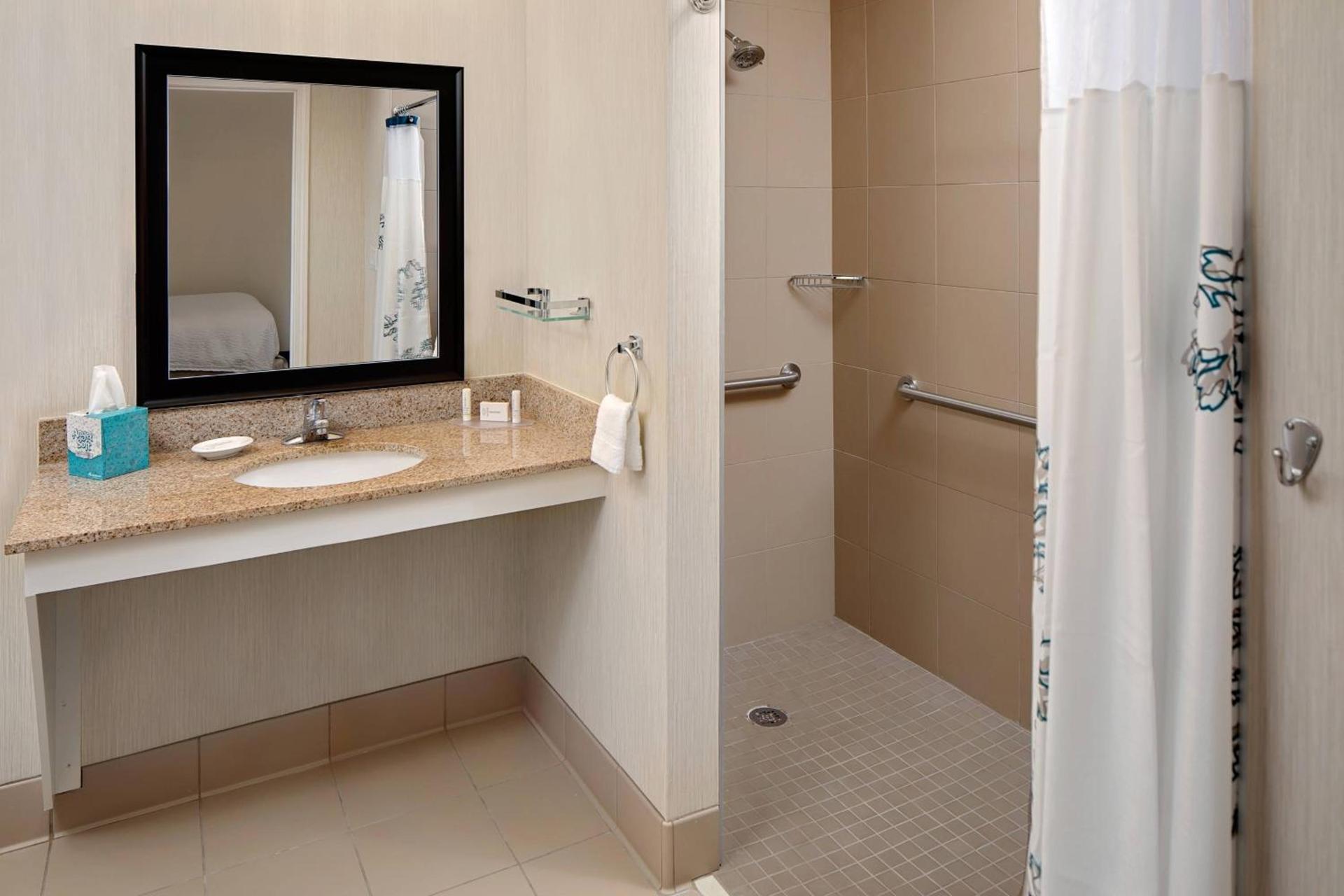 Residence Inn by Marriott Fremont Silicon Valley photo 11