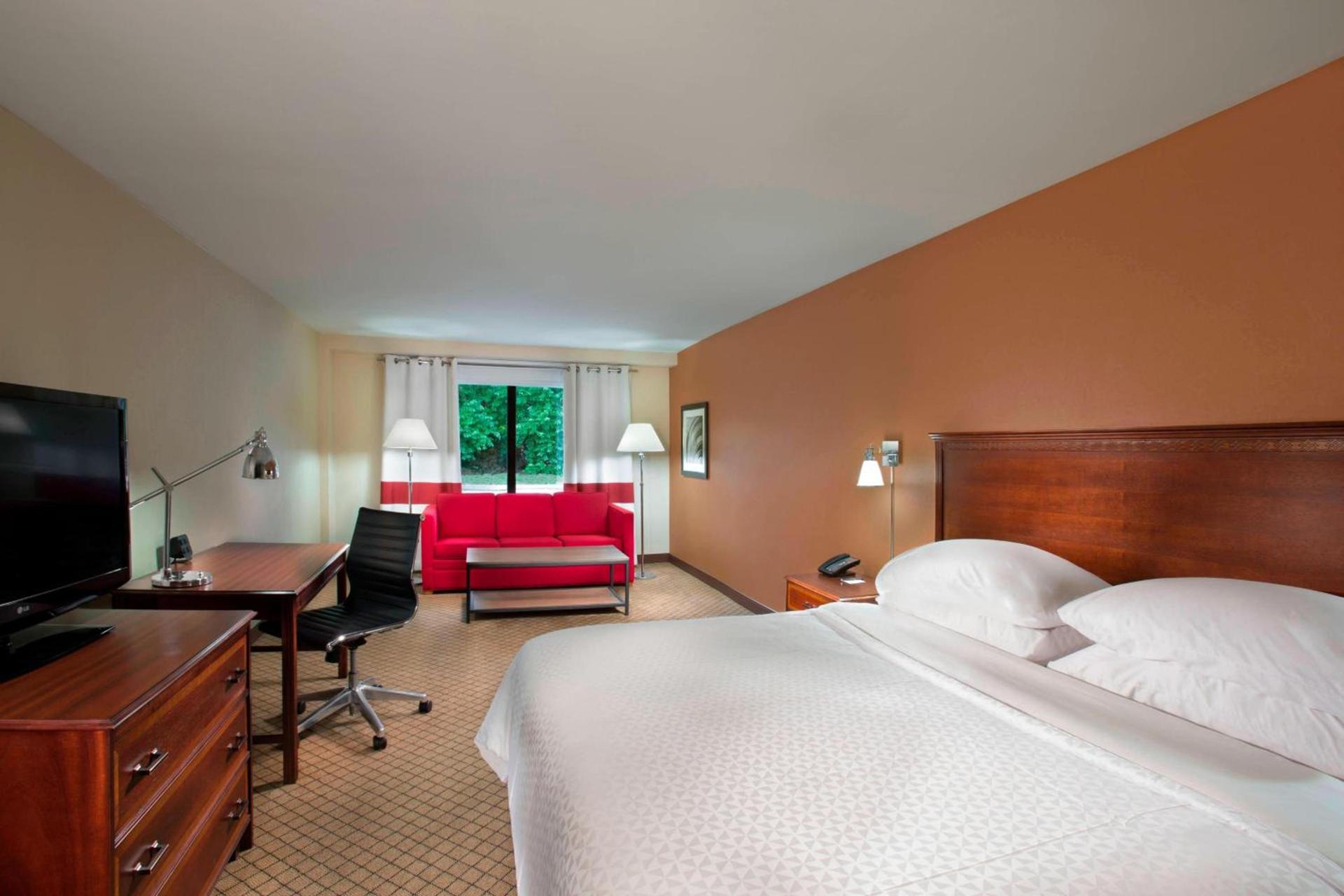 DoubleTree by Hilton Manhattan, KS photo 3