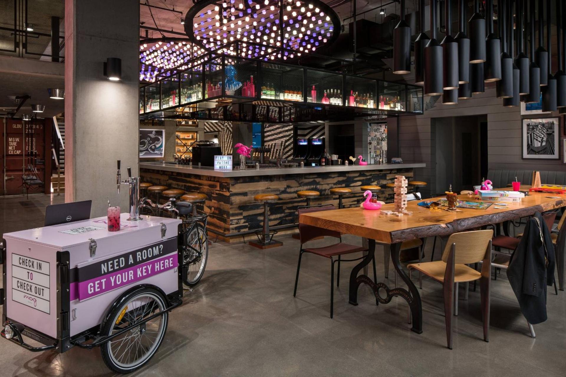 Moxy San Diego Gaslamp Quarter photo 34
