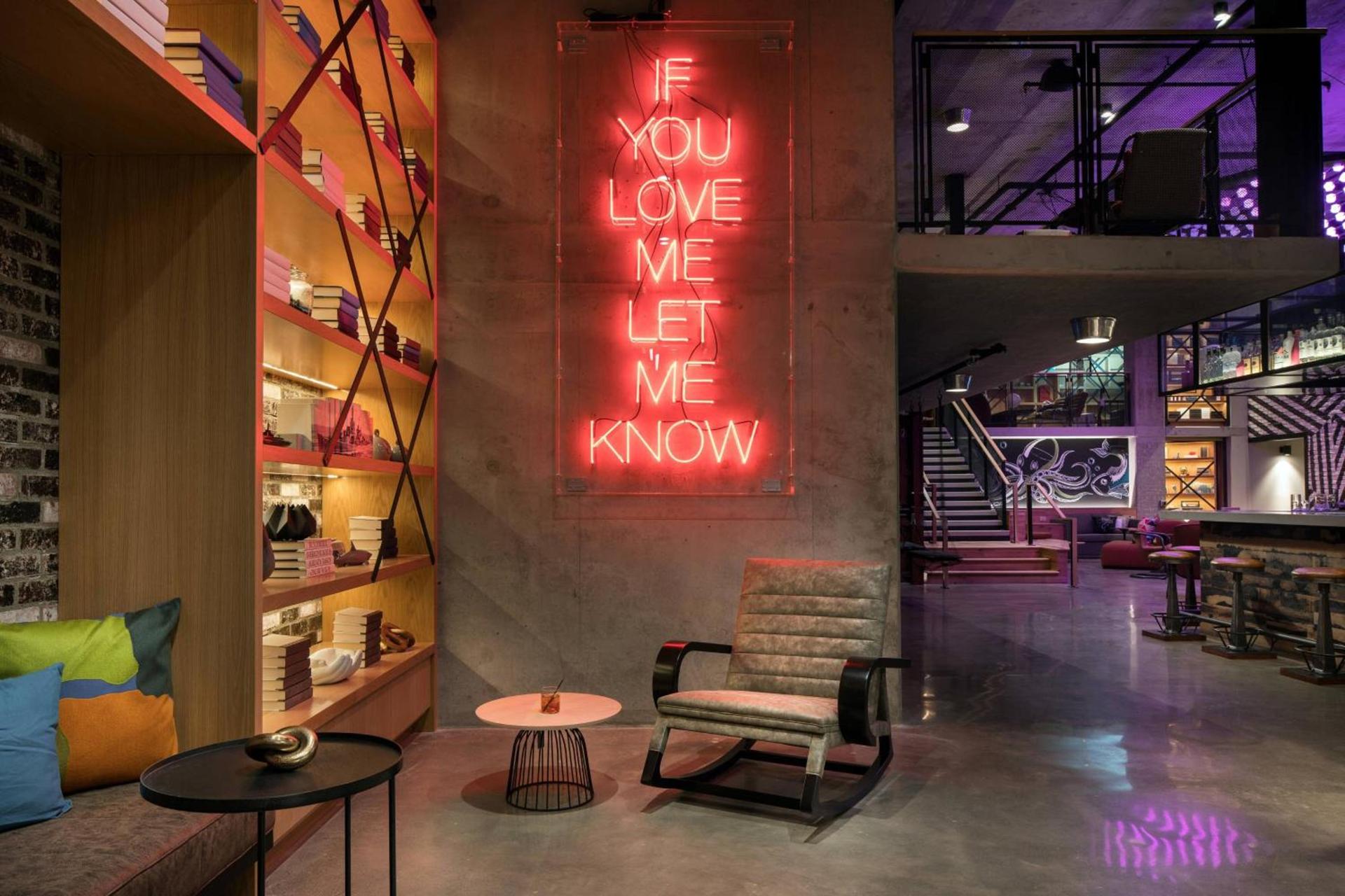 Moxy San Diego Gaslamp Quarter photo 14