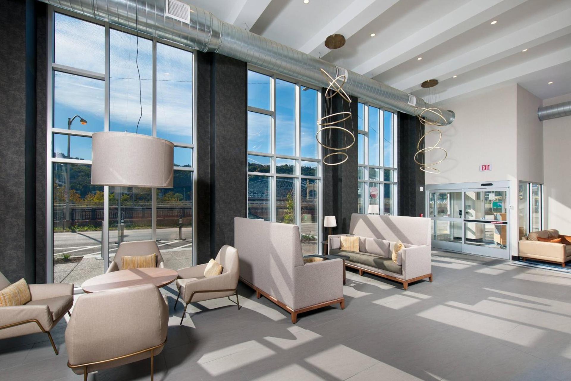 Fairfield by Marriott Pittsburgh Downtown photo 4
