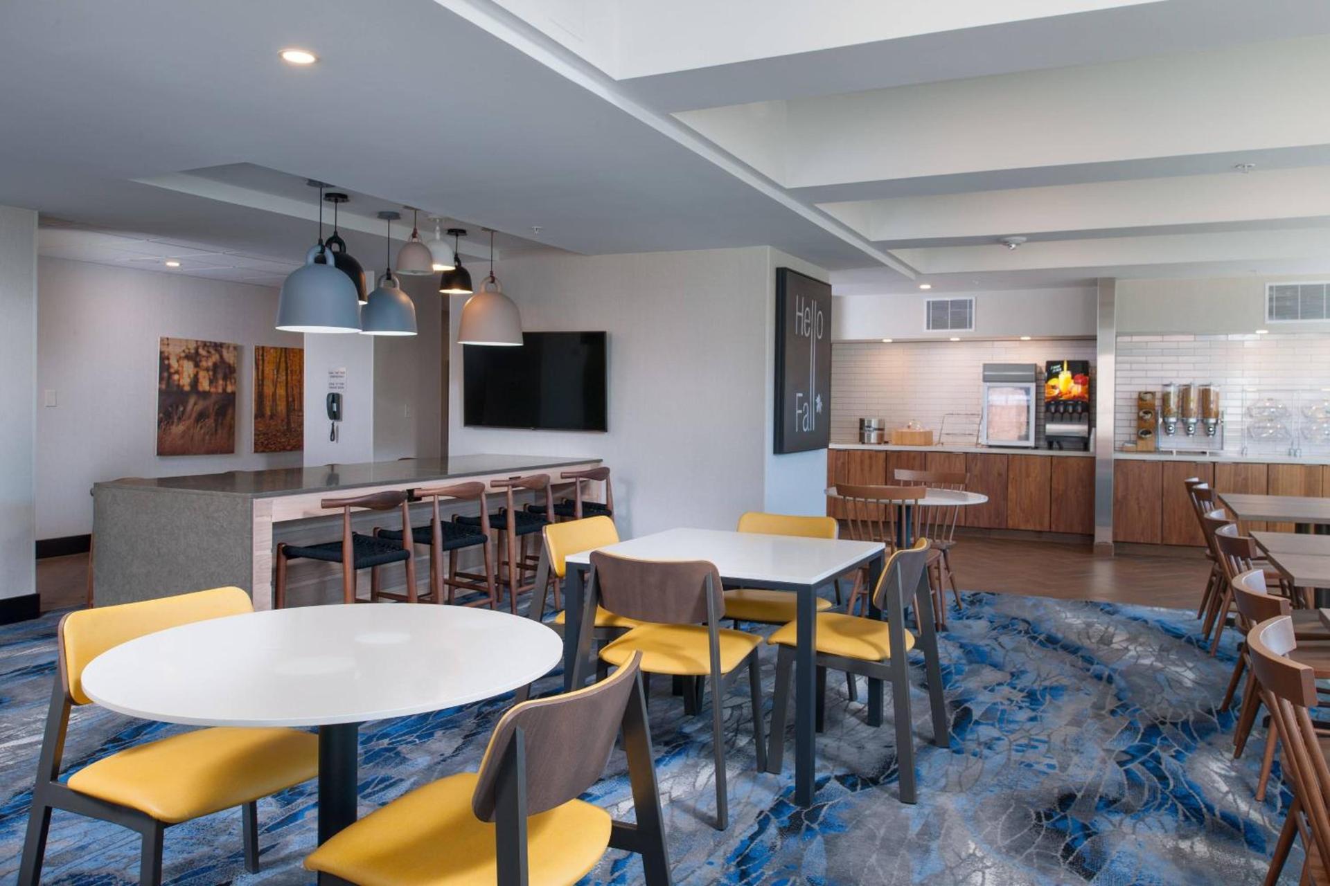Fairfield by Marriott Pittsburgh Downtown photo 14