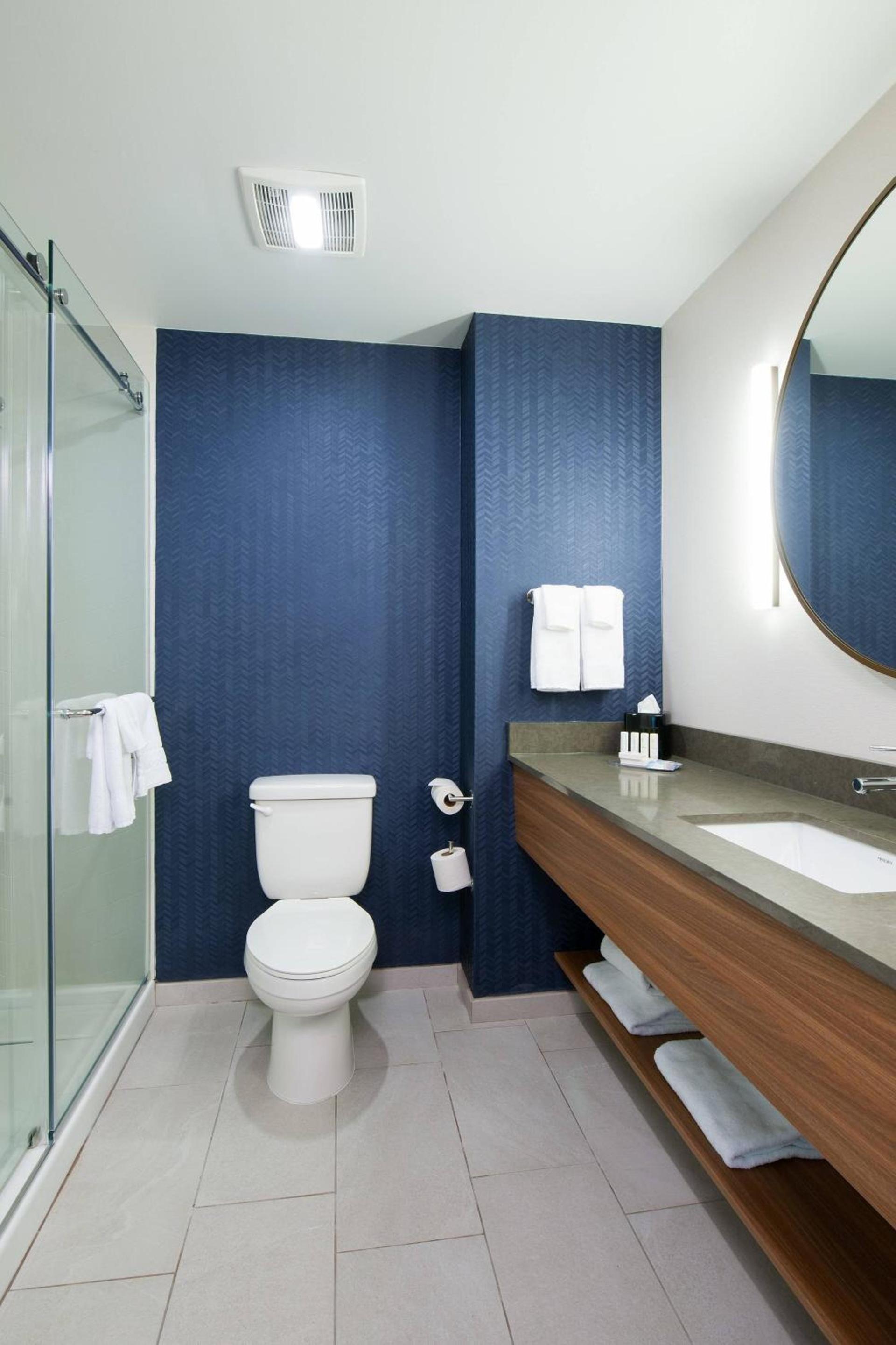 Fairfield by Marriott Pittsburgh Downtown photo 10