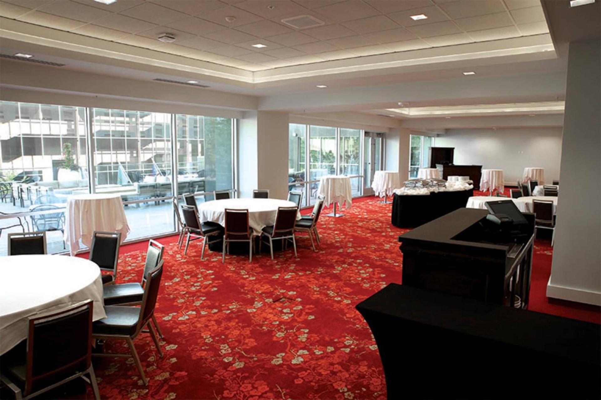 The Davenport Grand, Autograph Collection photo 58