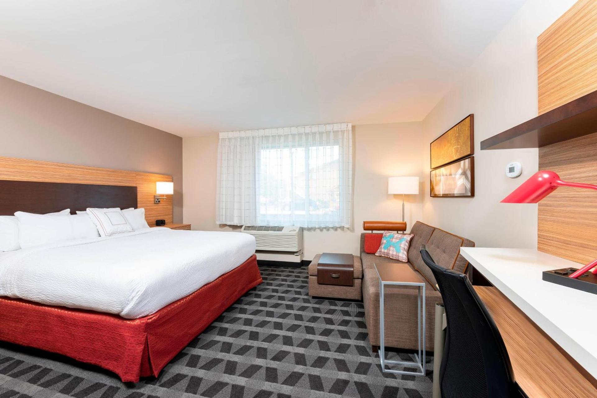 TownePlace Suites by Marriott Louisville North photo 7
