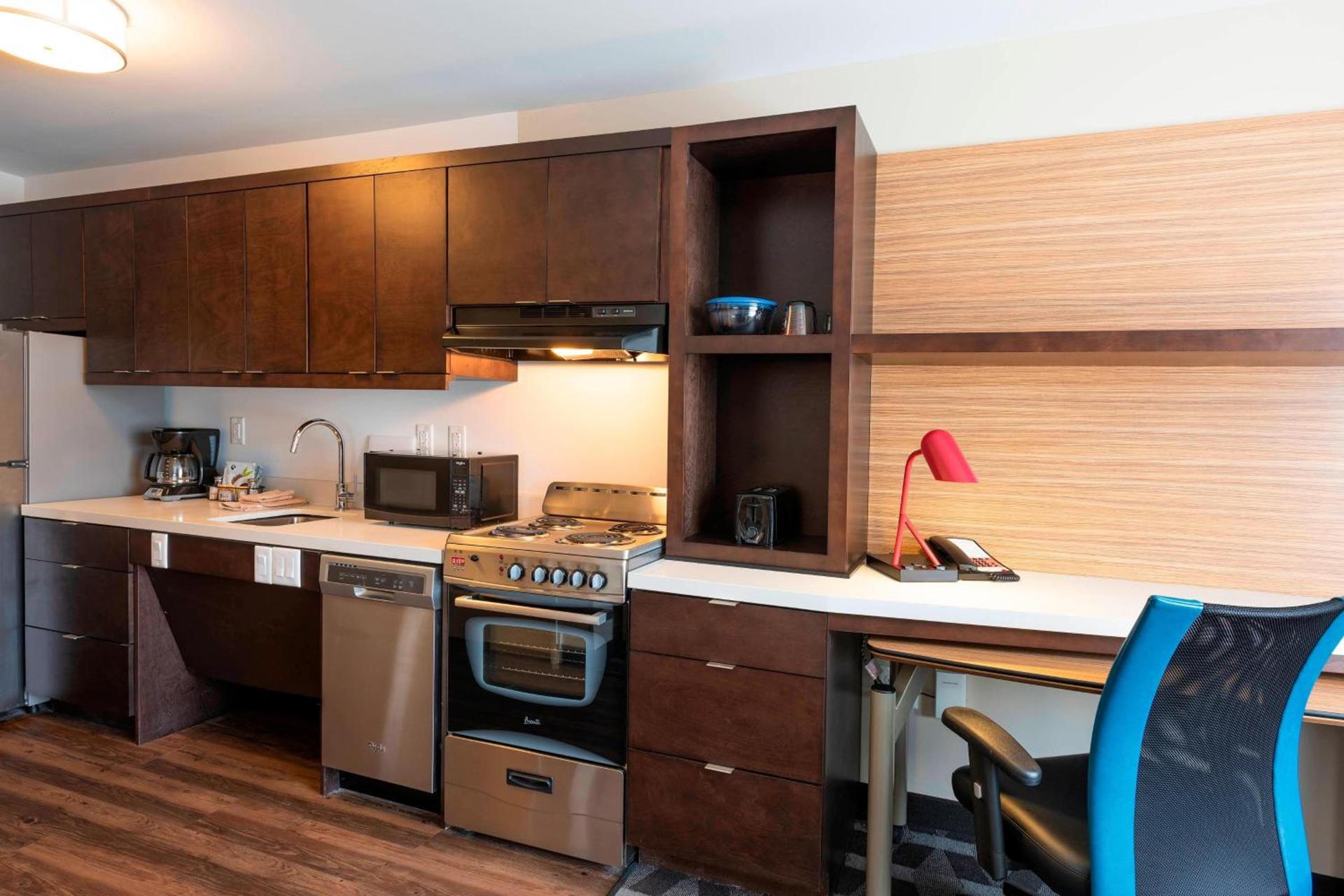 TownePlace Suites by Marriott Louisville North photo 12