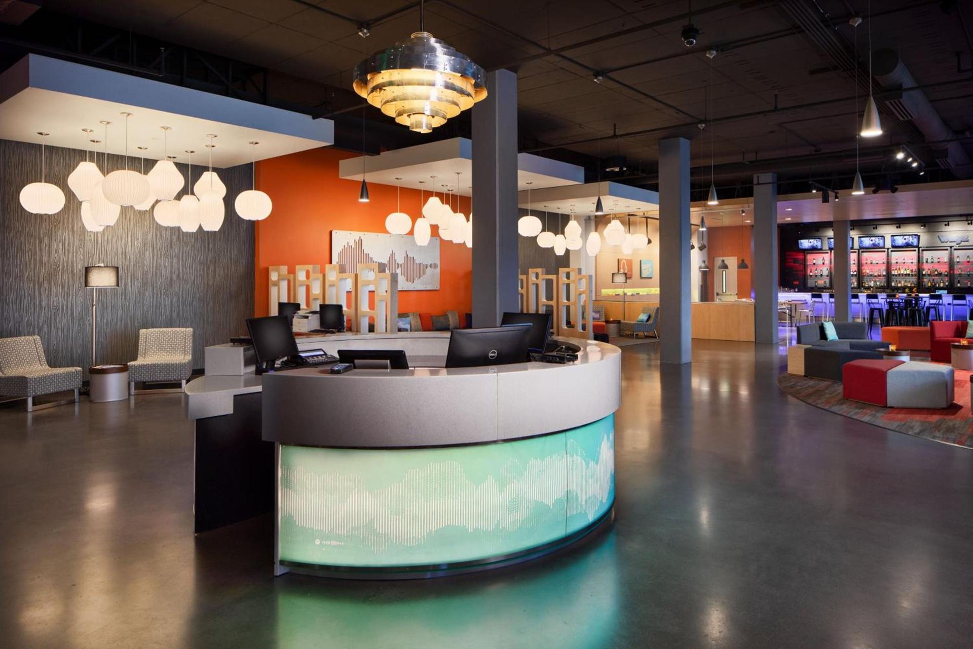 Aloft by Marriott Seattle Sea-Tac Airport photo 3