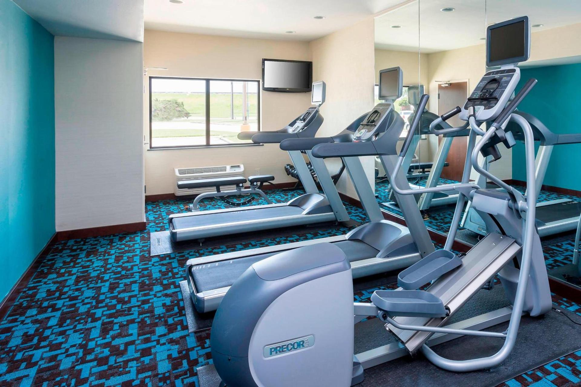 Fairfield Inn & Suites Victoria photo 15