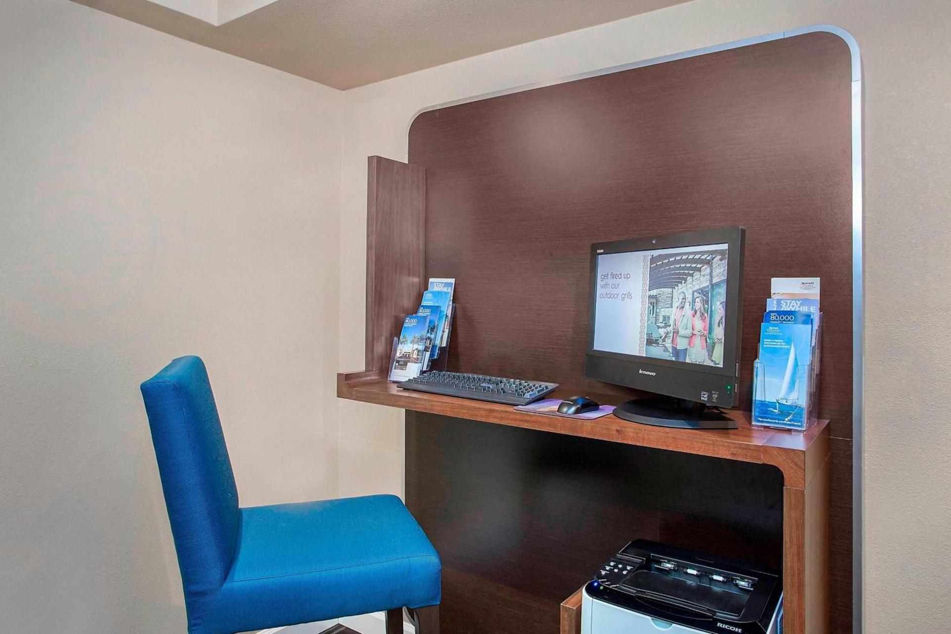 TownePlace Suites Knoxville Cedar Bluff photo 15