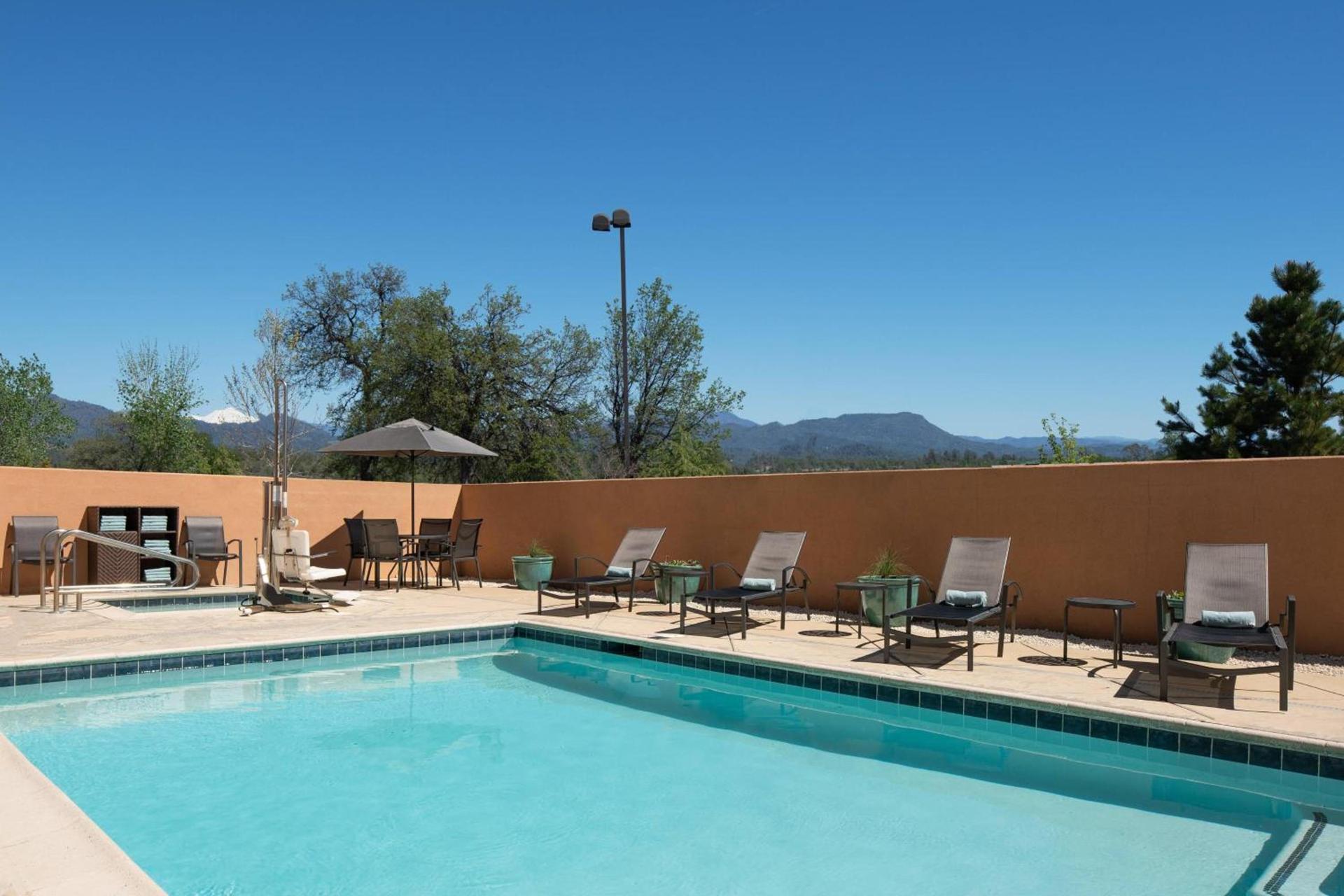 Fairfield Inn & Suites Redding photo 22