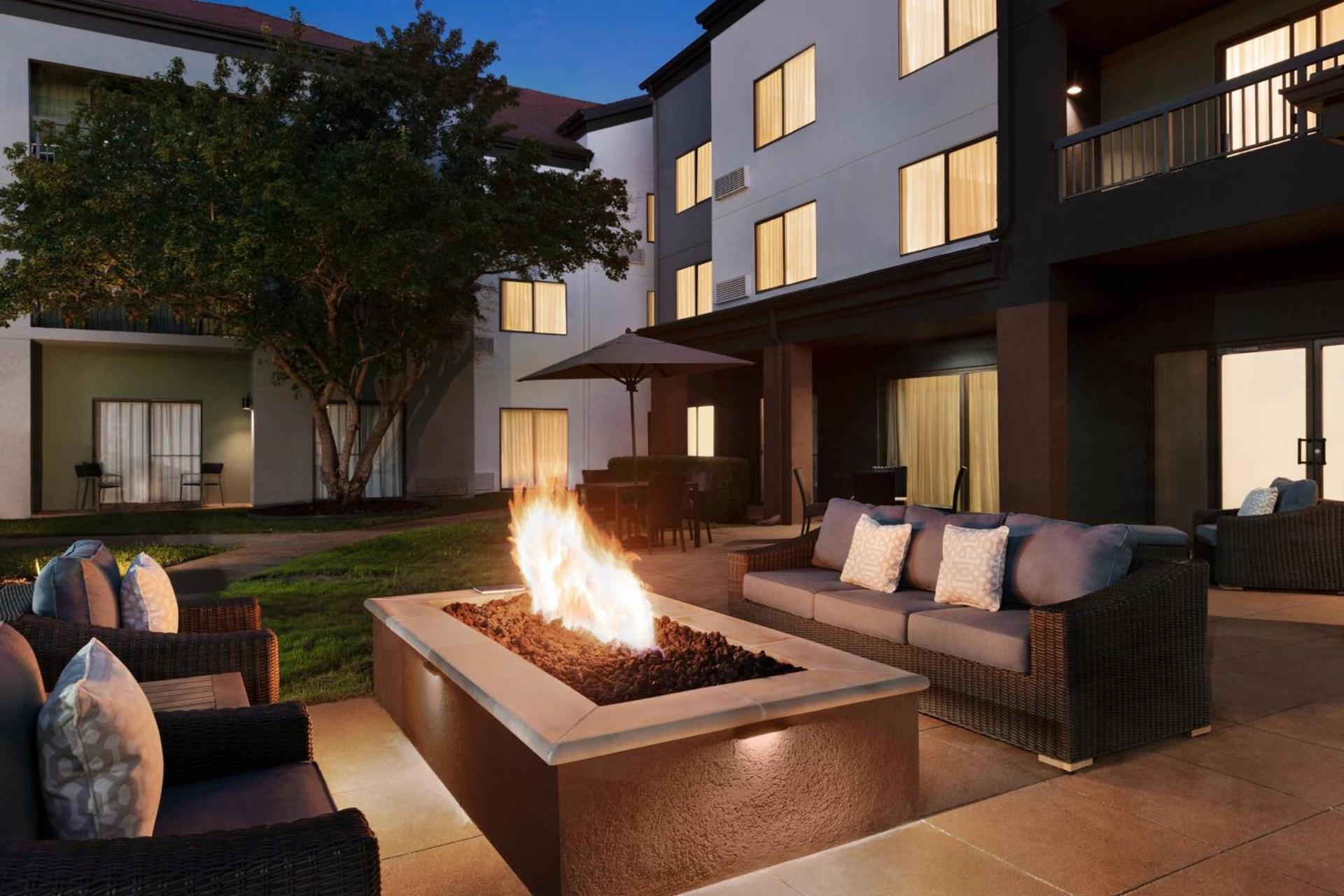 Courtyard by Marriott Tulsa Central photo 18