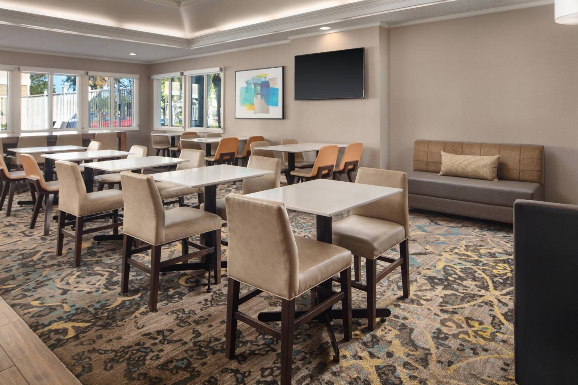 Residence Inn Irvine Spectrum photo 16
