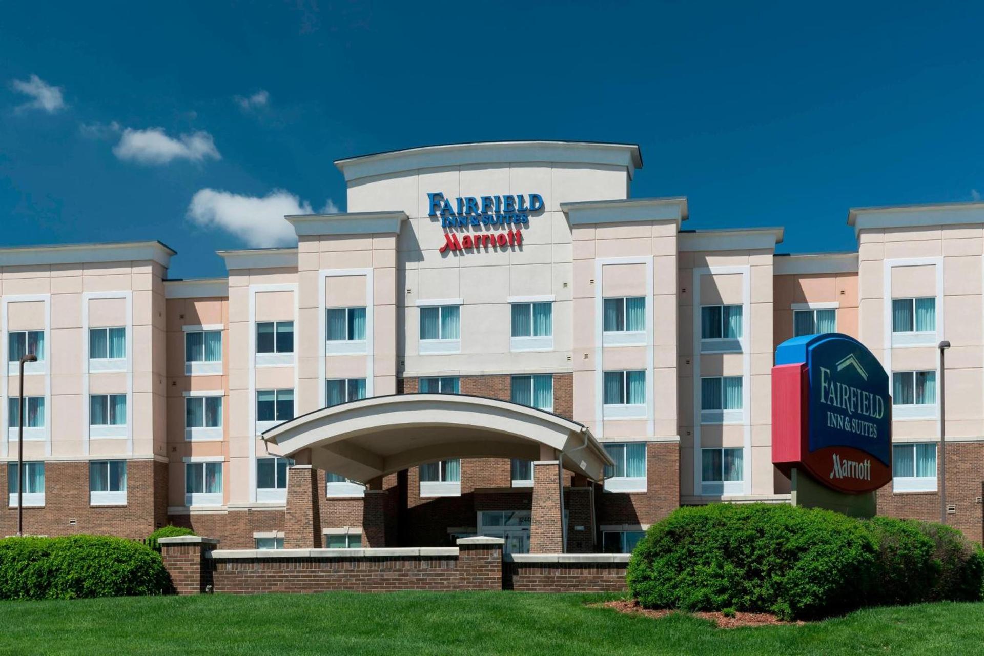 Fairfield Inn & Suites Kansas City Overland Park — hotel in Overland Park