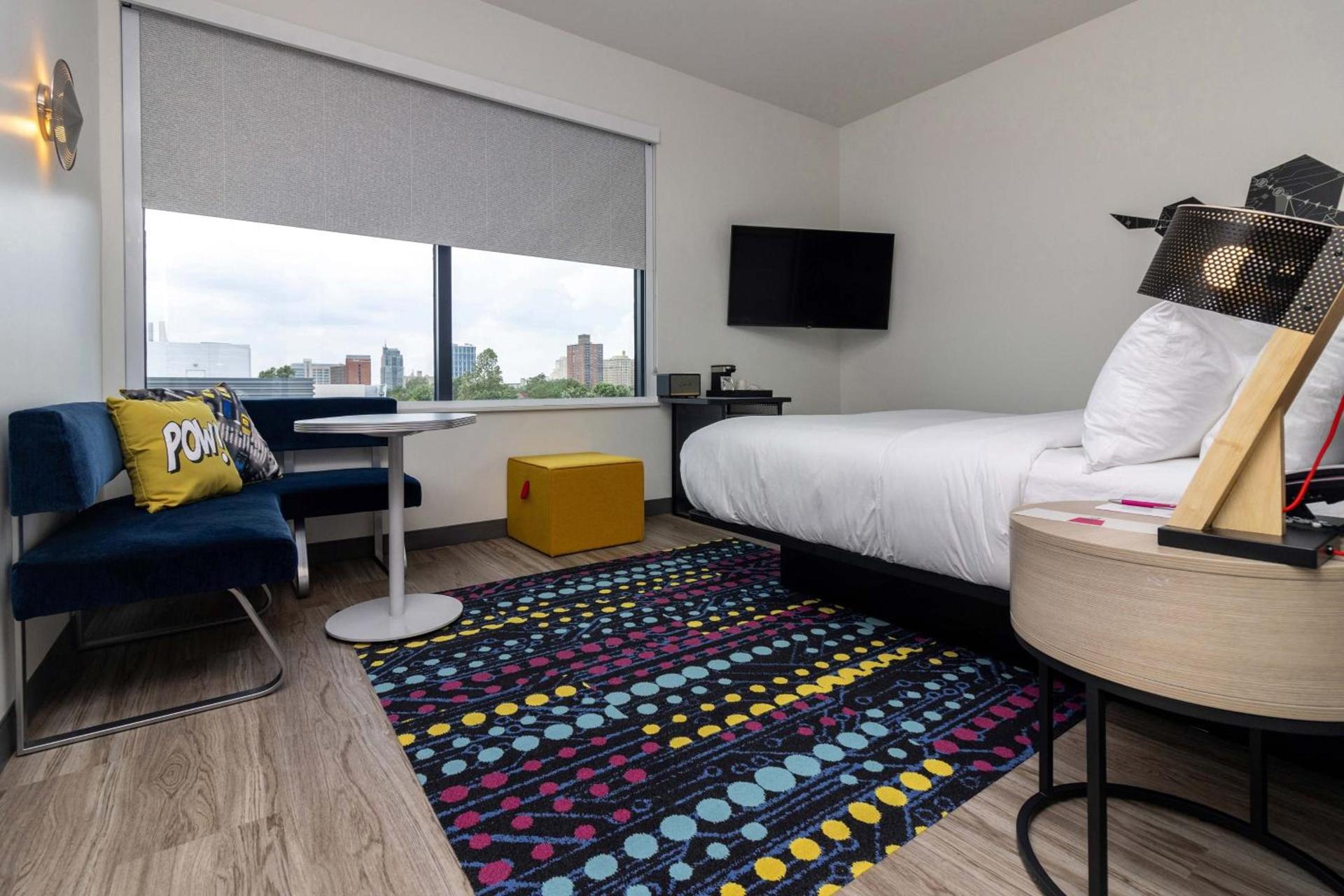 Aloft by Marriott St. Louis Cortex photo 15